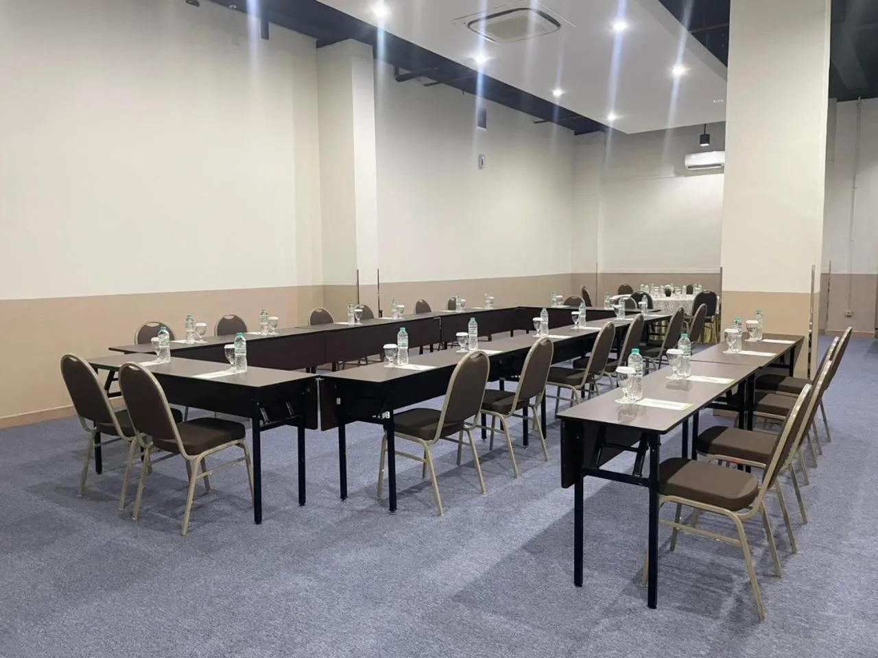 Luxury Inn Arion Hotel