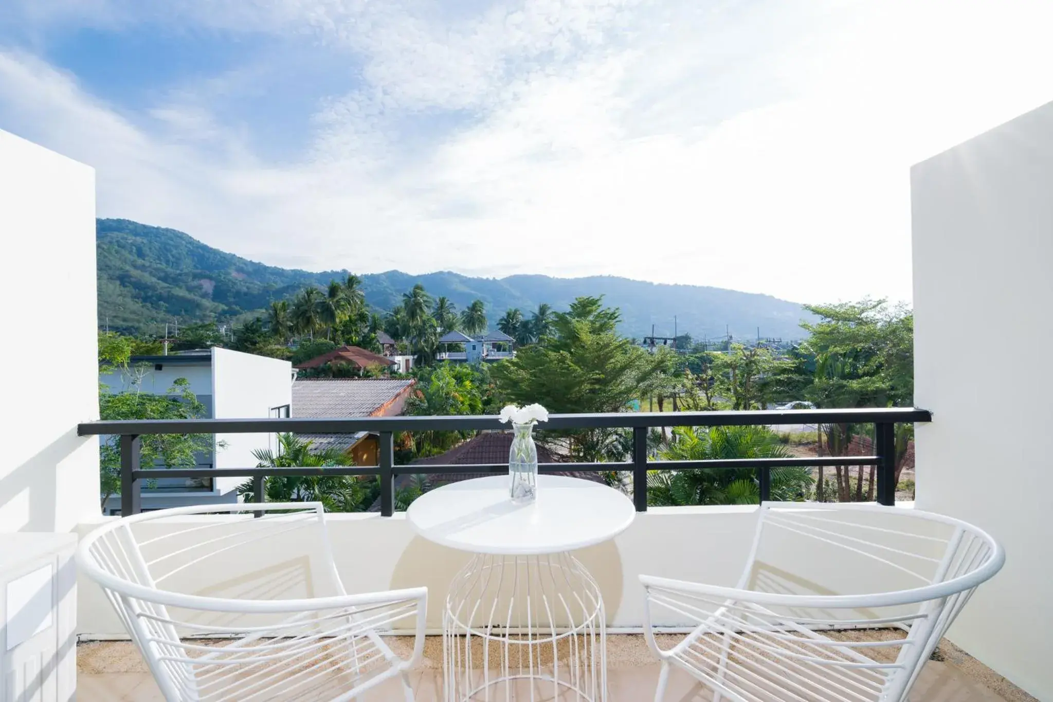 Hill Myna Holiday Park & Cafe Hill Myna Holiday Park & Cafe