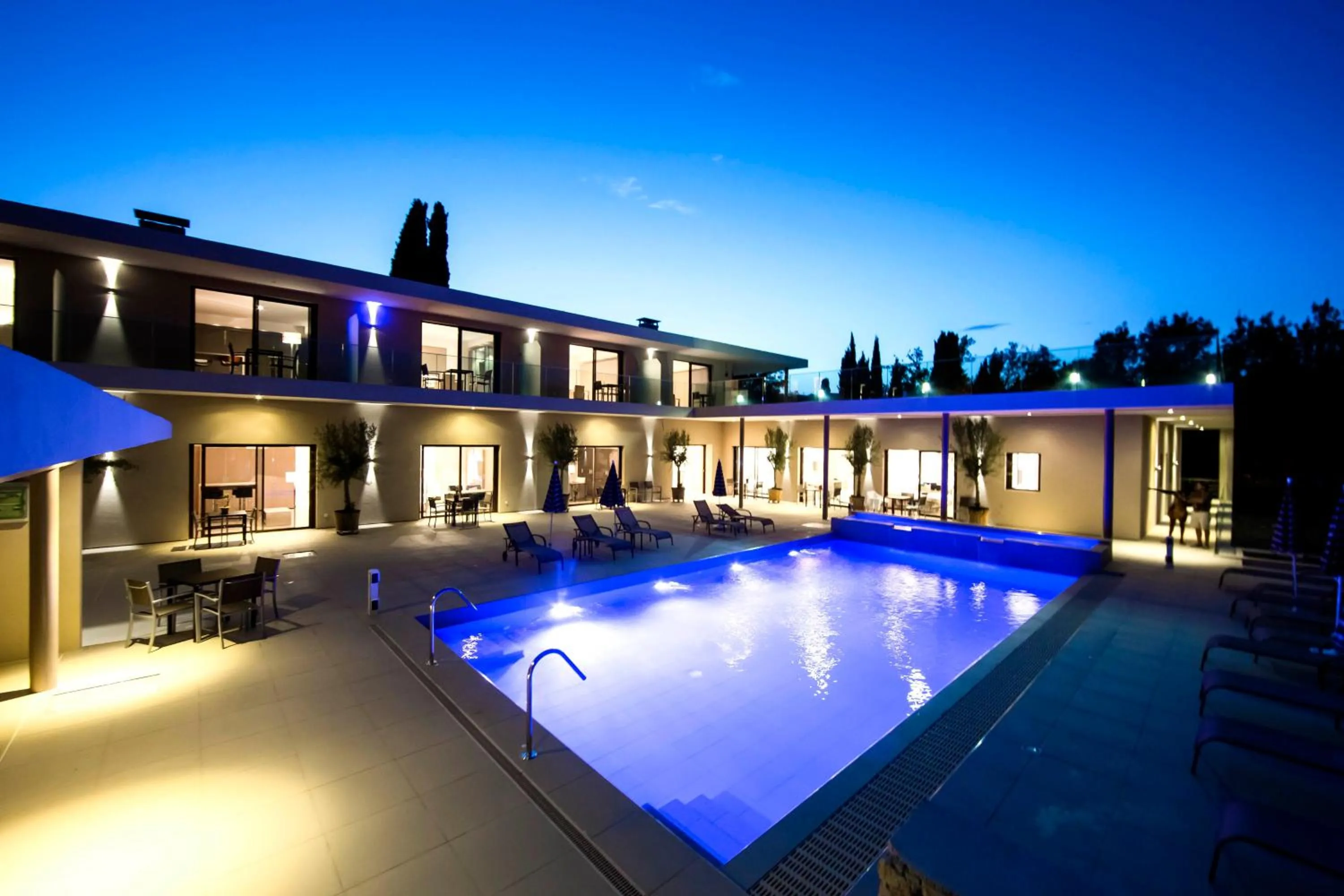 Patio in Seventeen Hotel