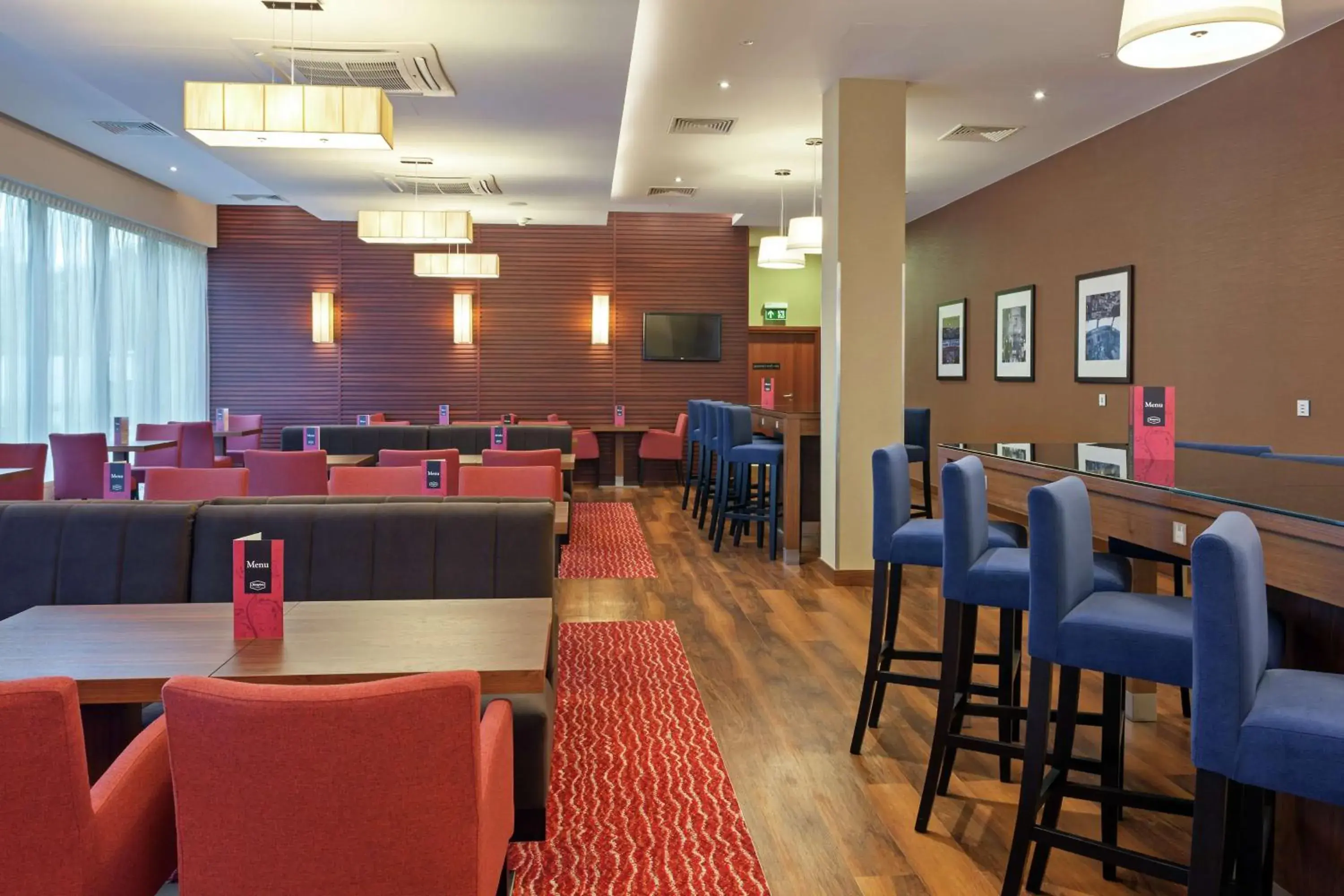 Restaurant/places to eat in Hampton by Hilton Warsaw Airport Restaurant/places to eat in Hampton by Hilton Warsaw Airport