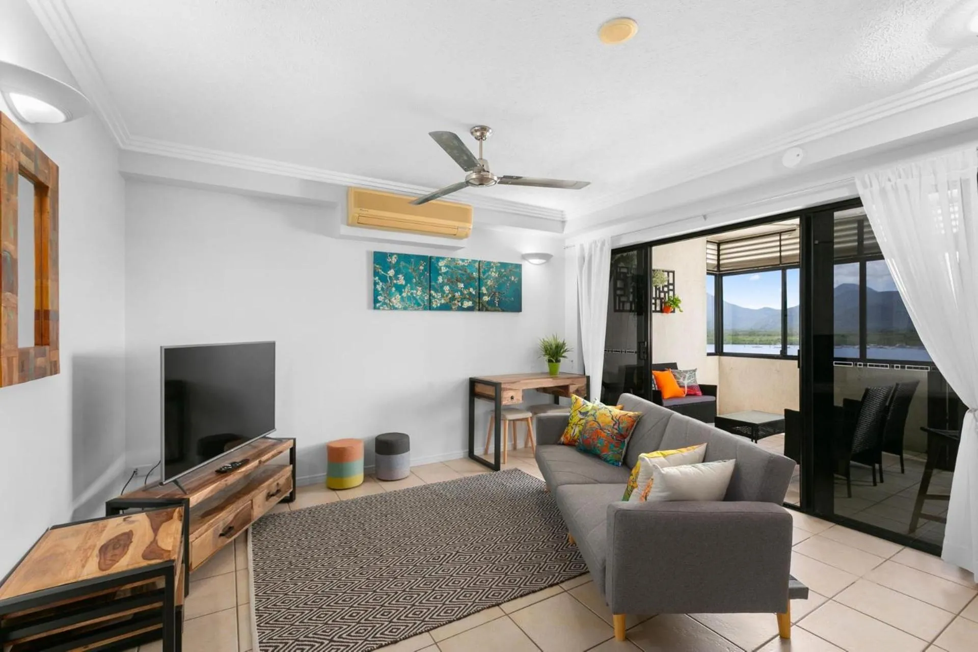 604 Chic City Apartment with Water Views
