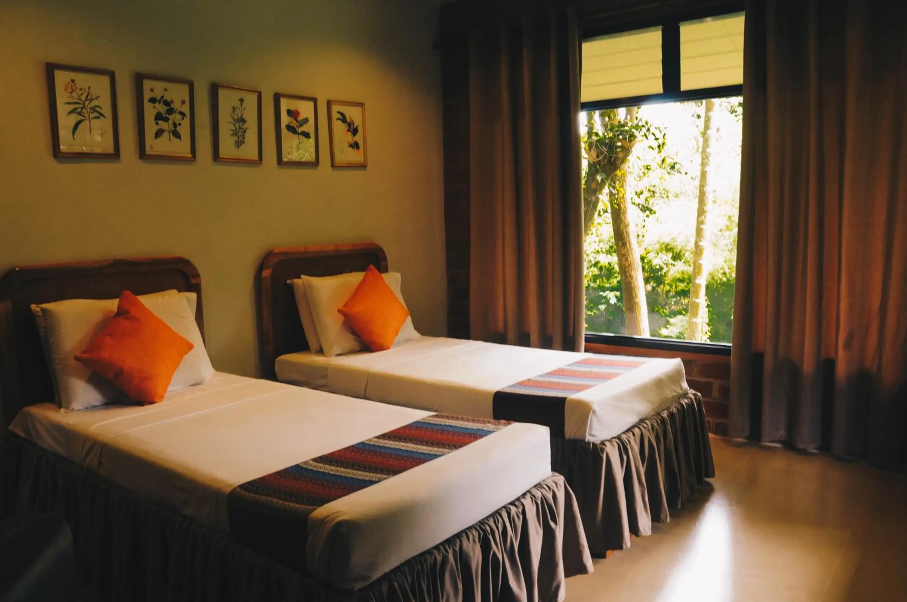 Bed in Malagos Garden Resort