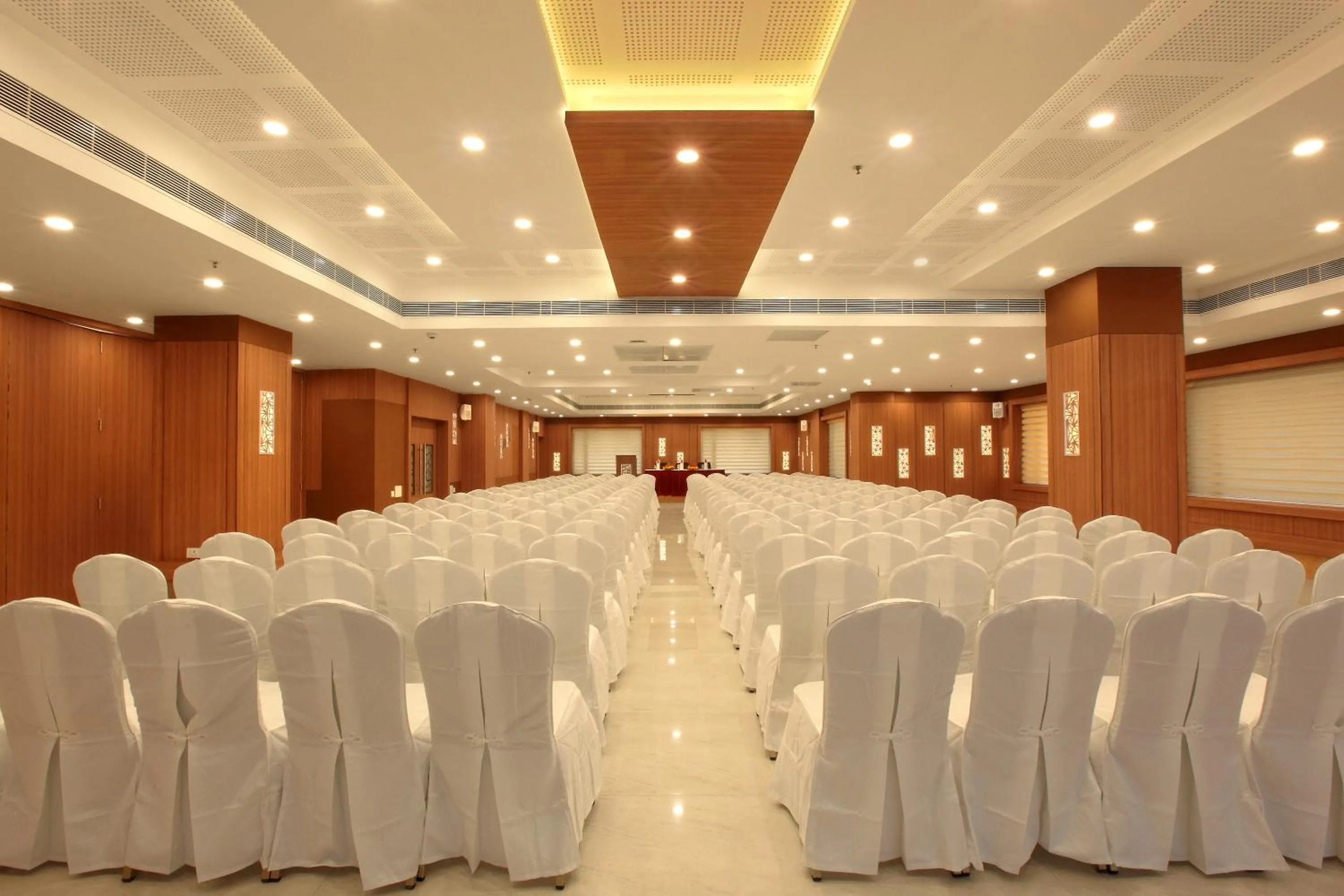 Banquet/Function facilities in Tribute Royale