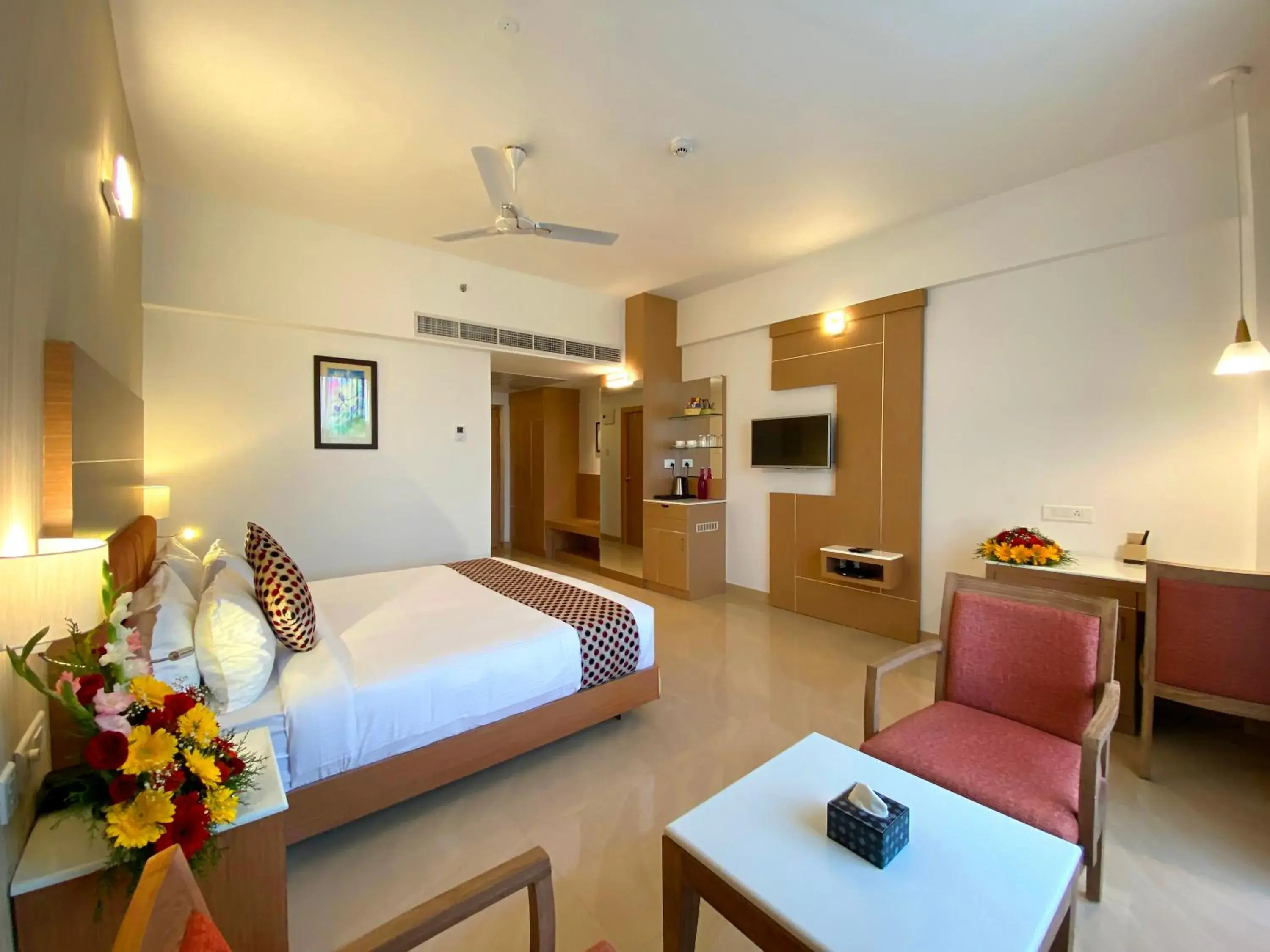 Bed in Tribute Royale Bed in Tribute Royale