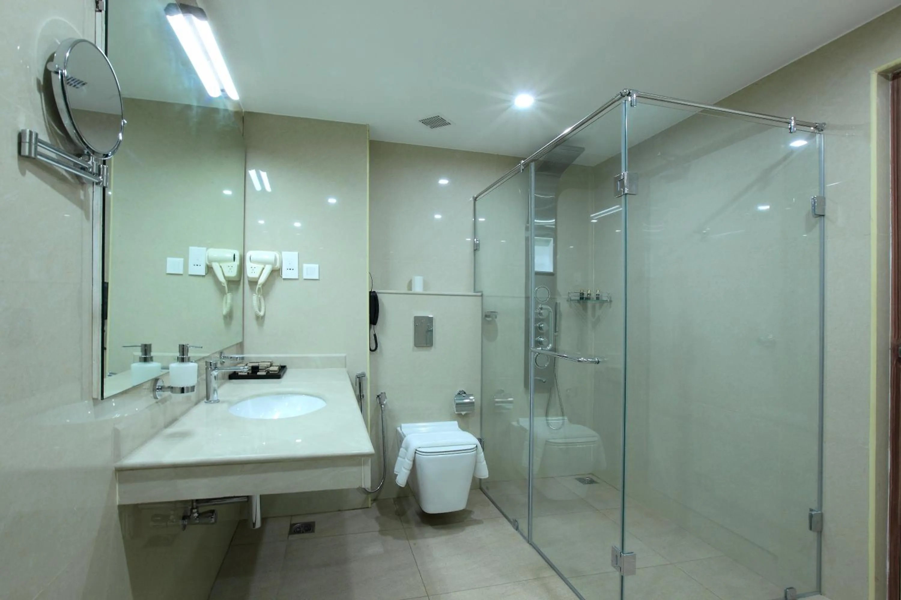 Bathroom in Tribute Royale