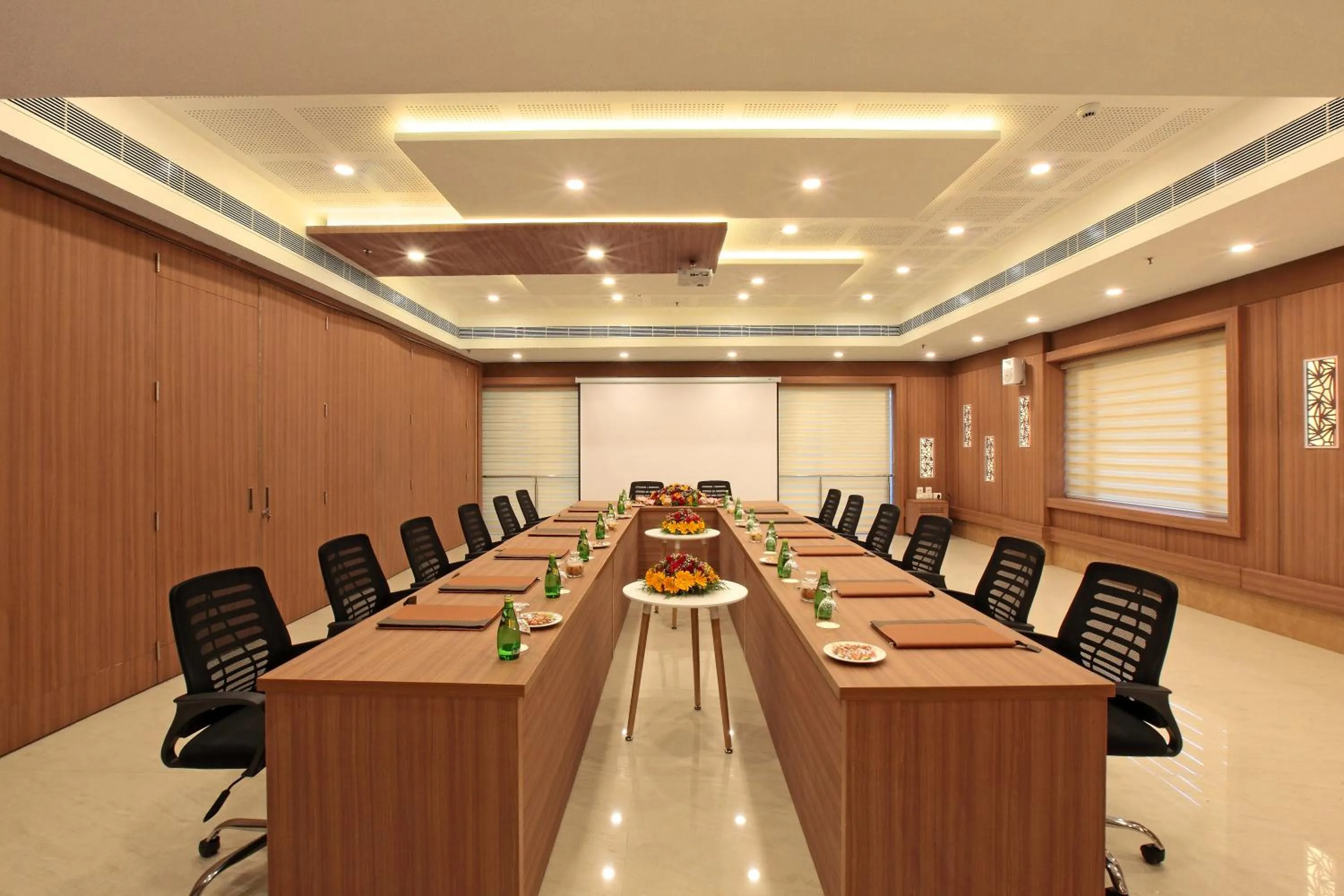 Meeting/conference room in Tribute Royale