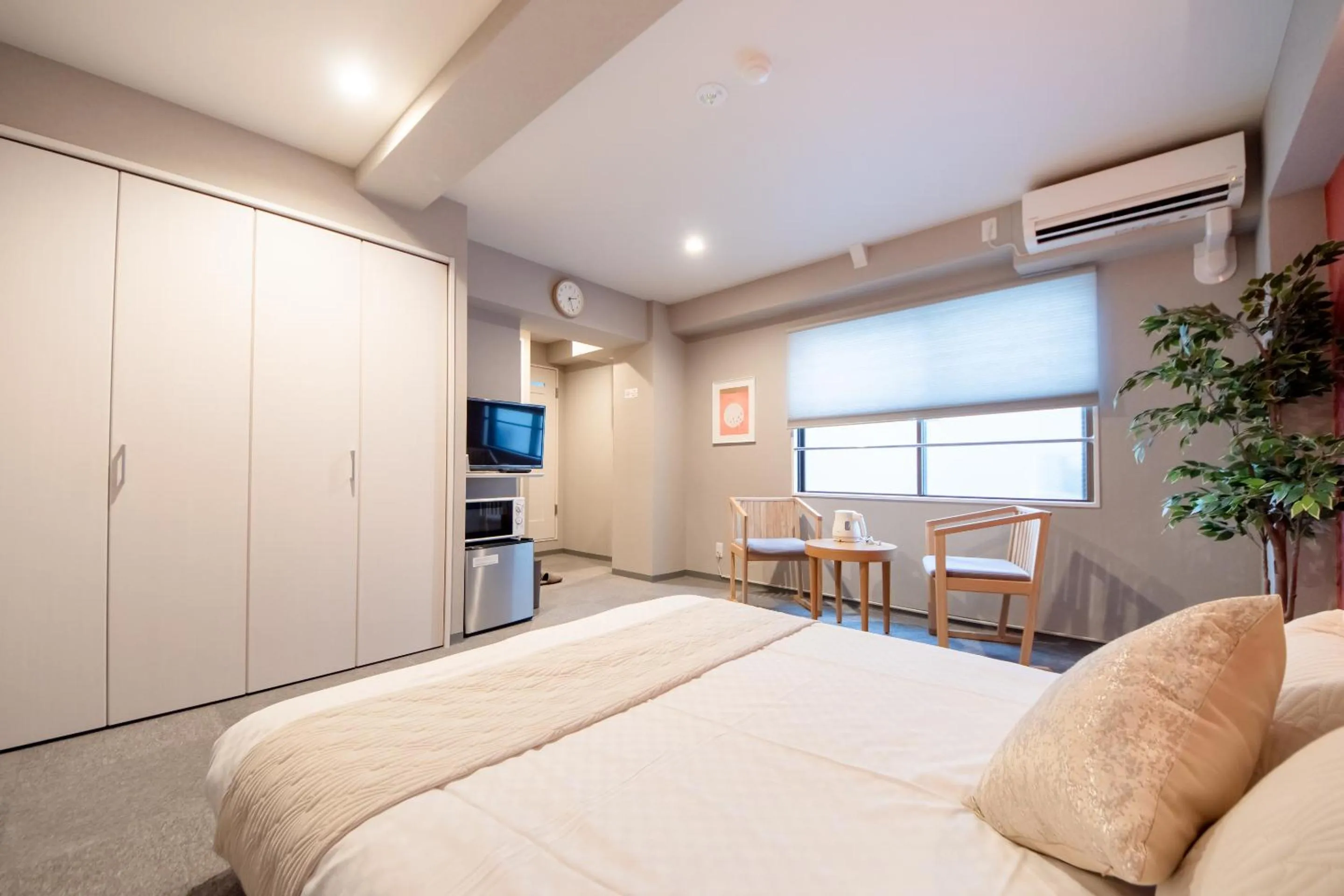 Photo of the whole room, Bed in Hotel Neiraku