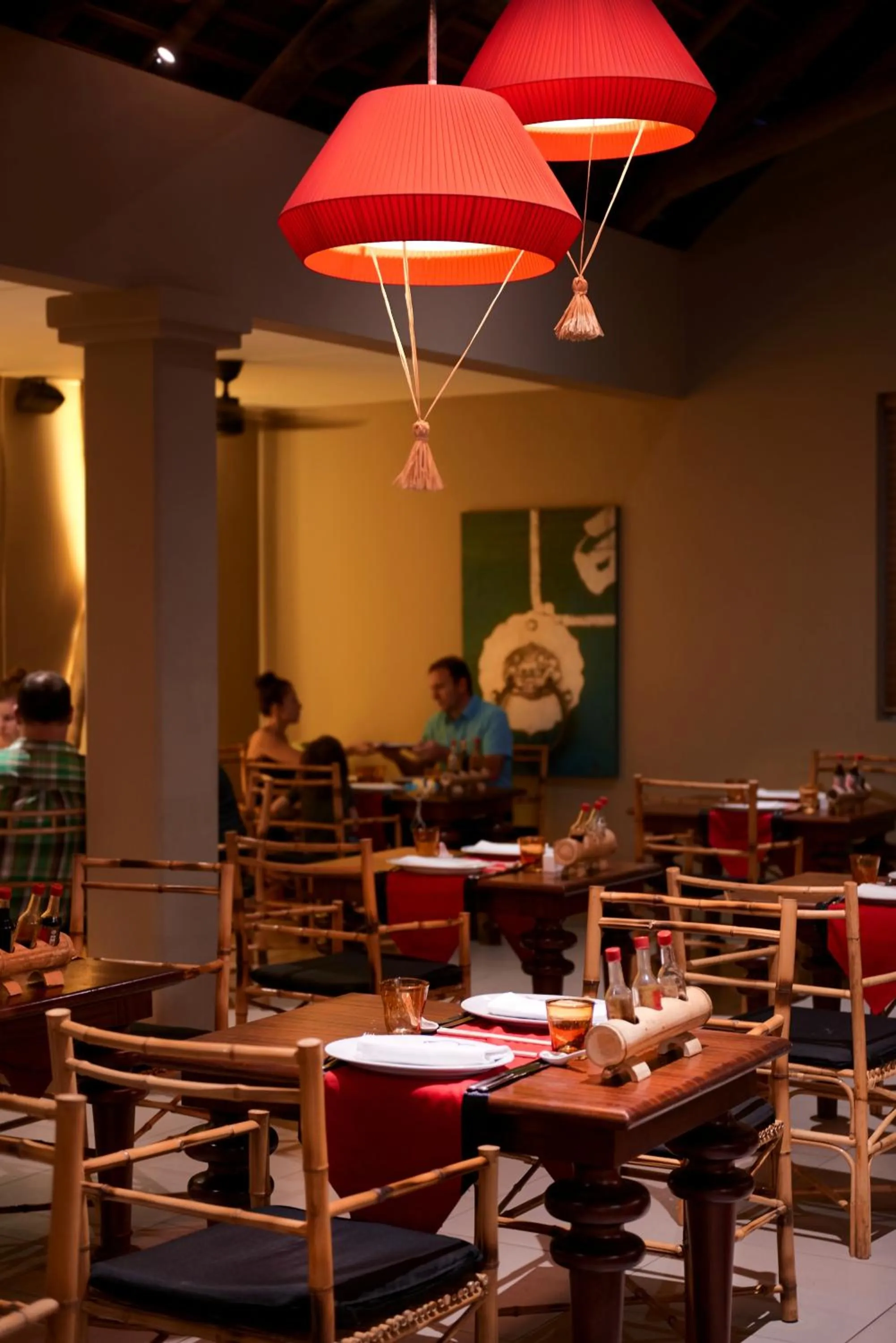 Restaurant/places to eat in Zilwa Attitude