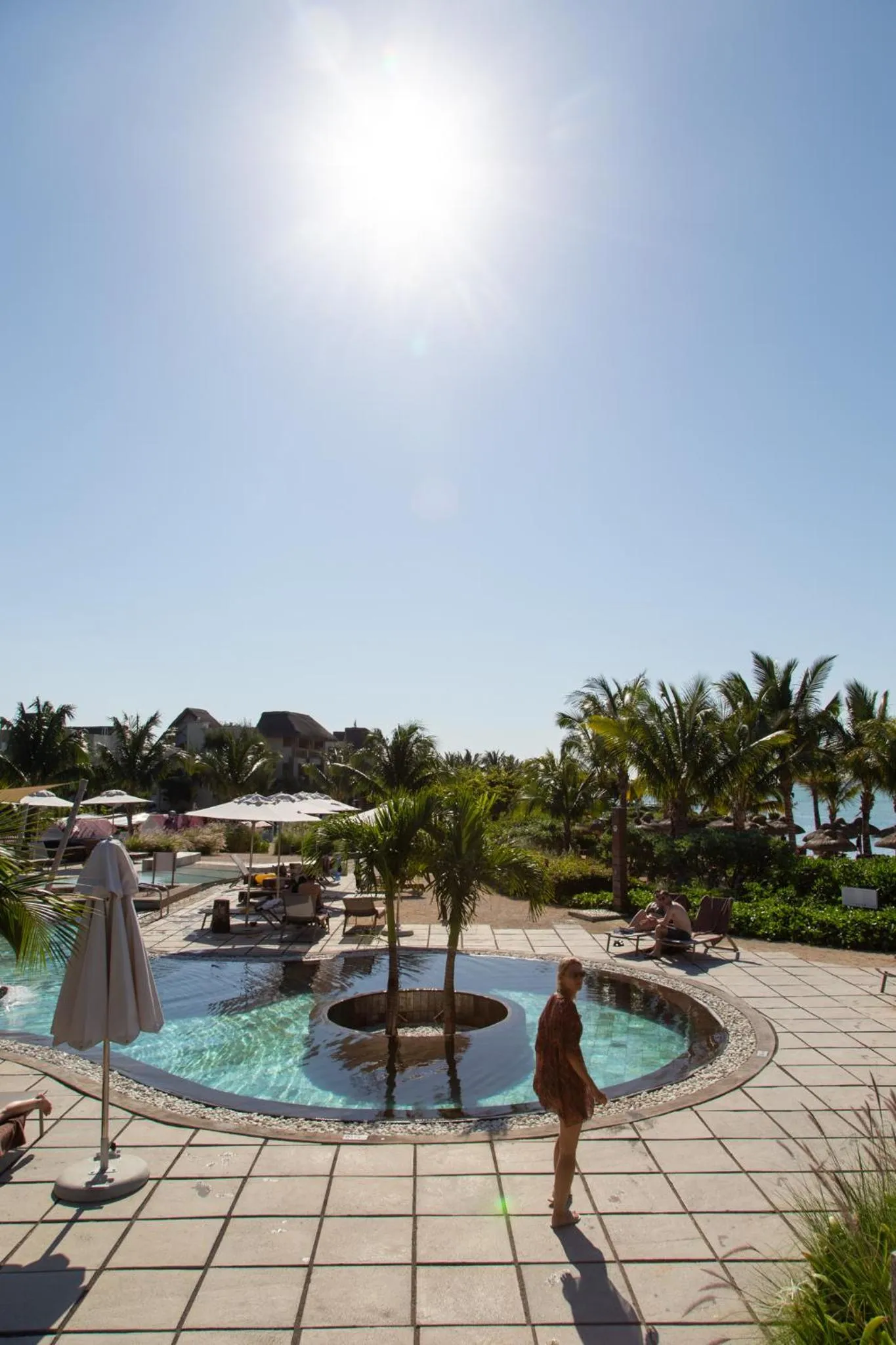 Restaurant/places to eat in Zilwa Attitude