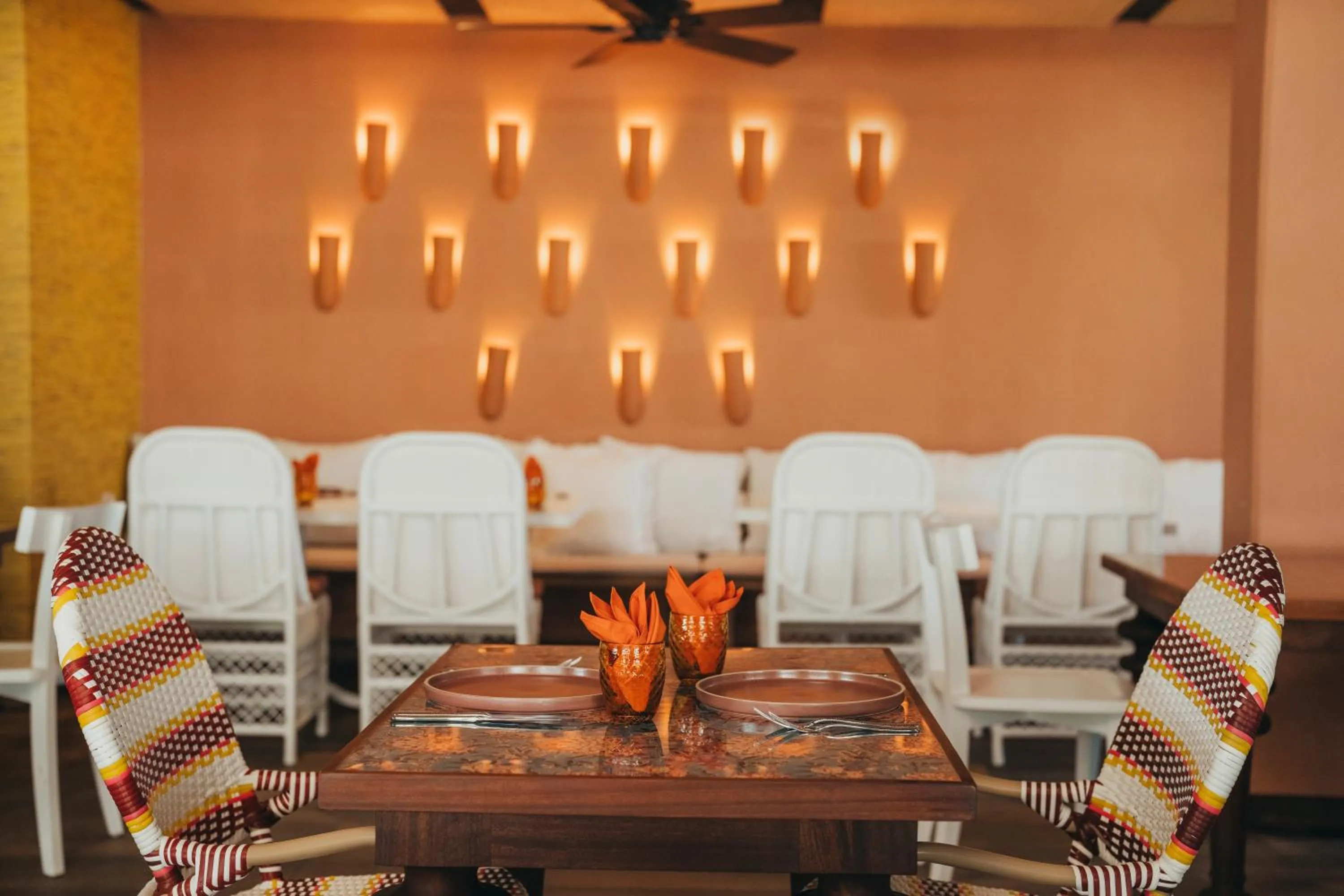 Restaurant/places to eat in Zilwa Attitude