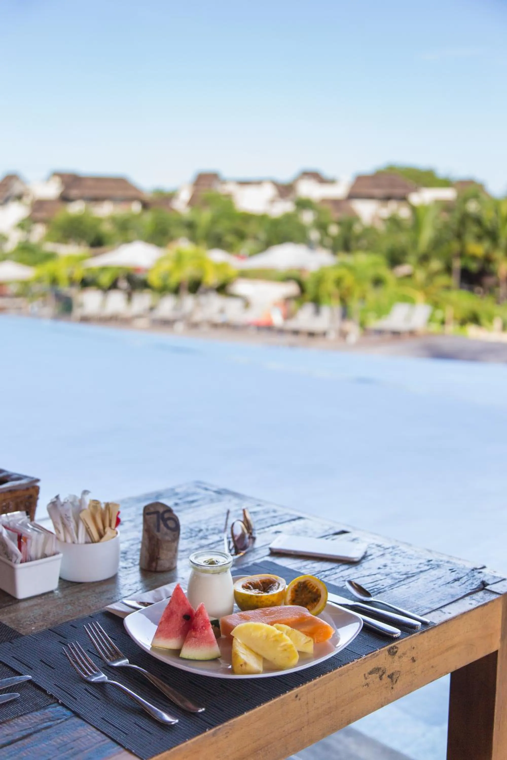 Breakfast in Zilwa Attitude