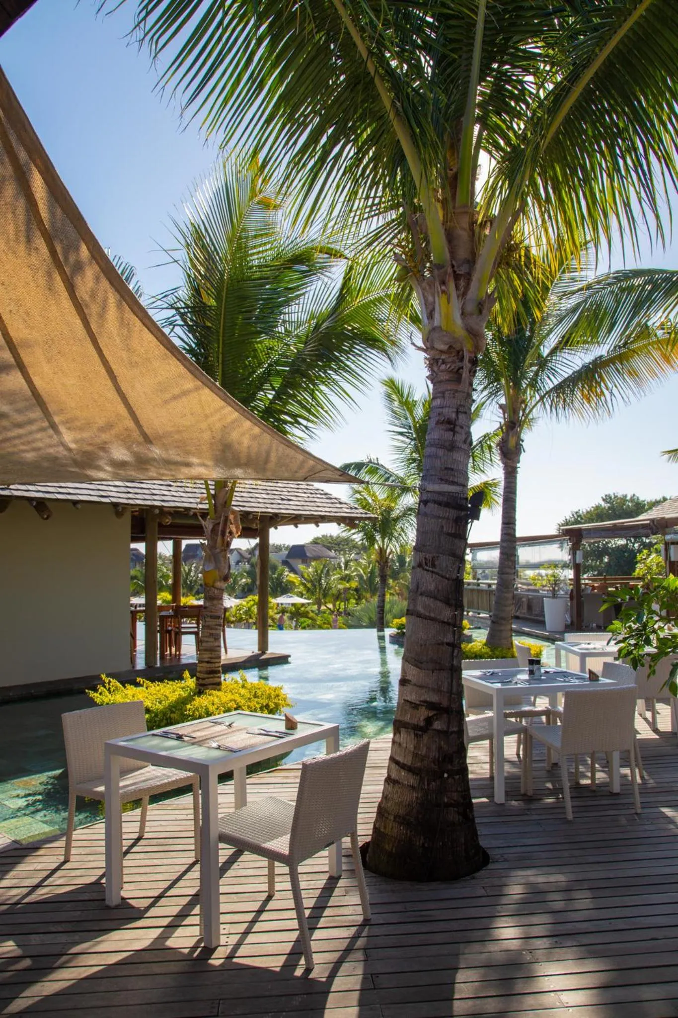 Restaurant/places to eat in Zilwa Attitude