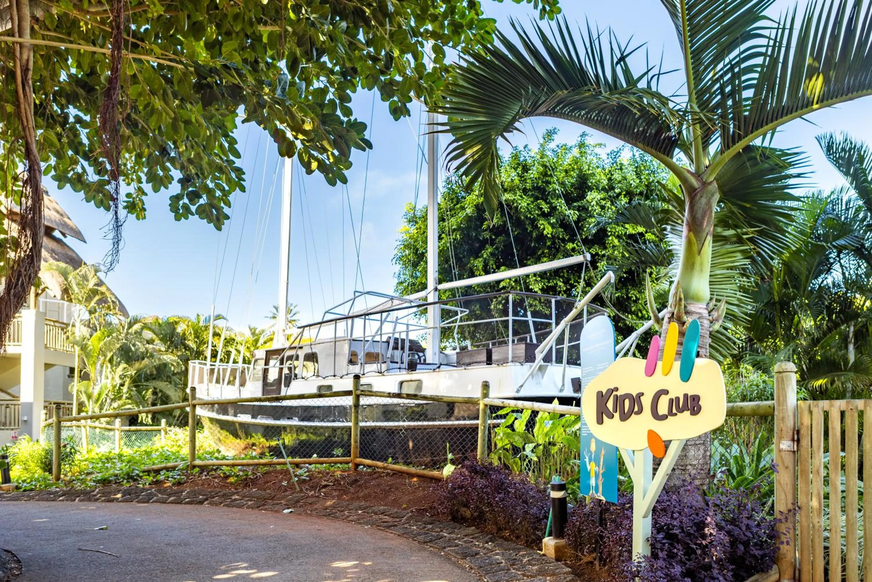 Kids's club in Zilwa Attitude