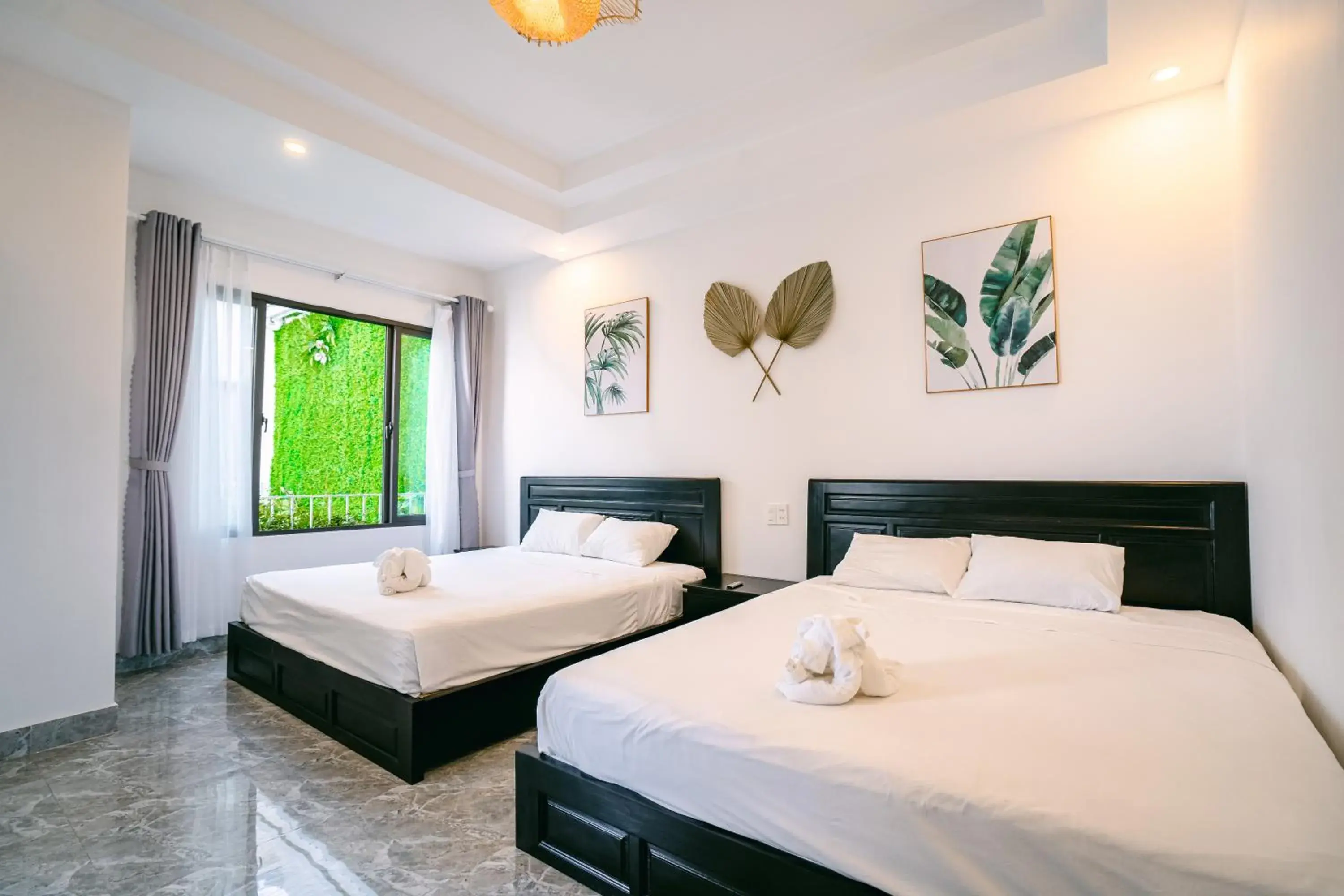 Family Room in Beach Palm Villa Hoi An Family Room in Beach Palm Villa Hoi An