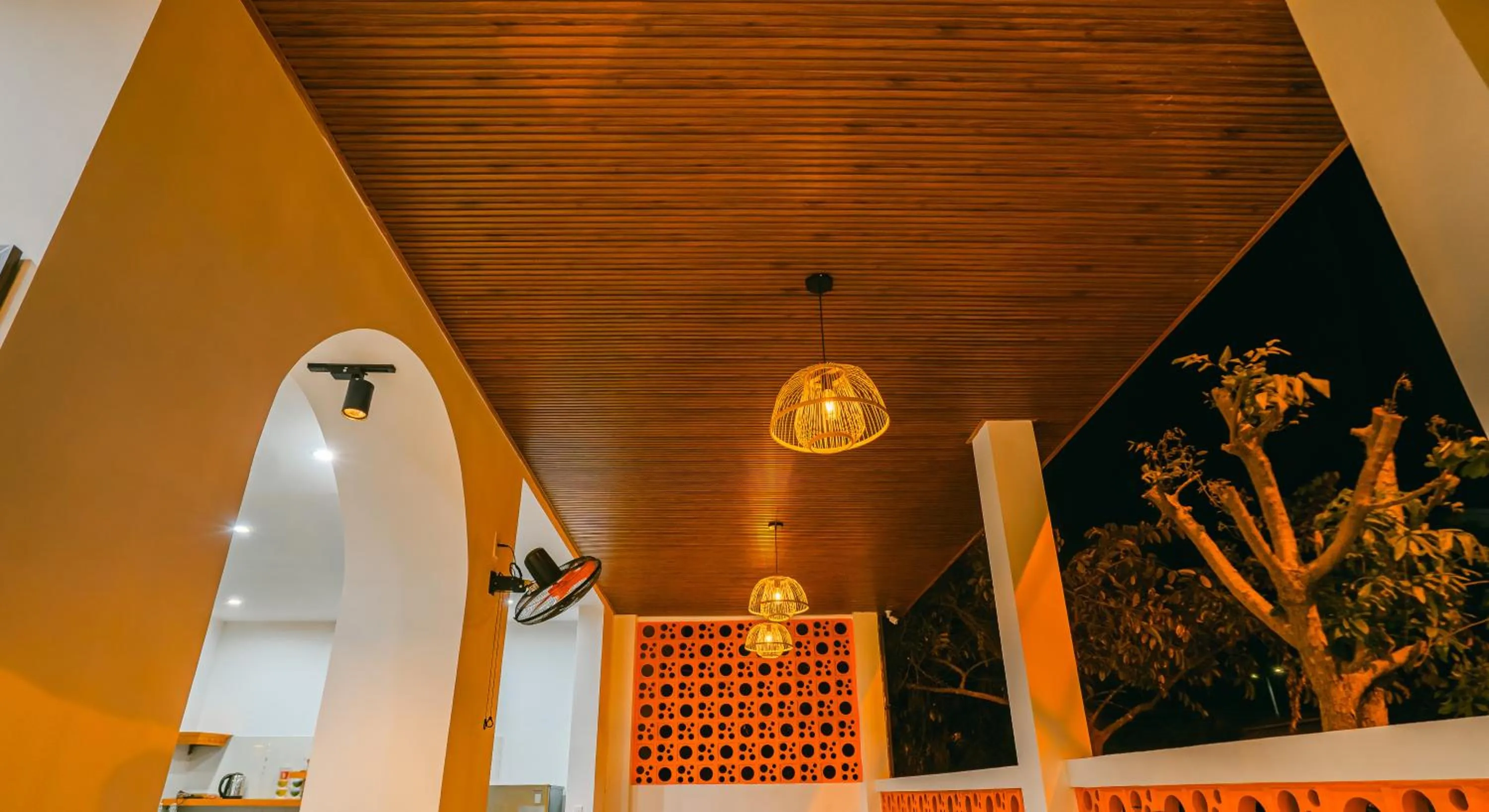 Restaurant/places to eat in Beach Palm Villa Hoi An