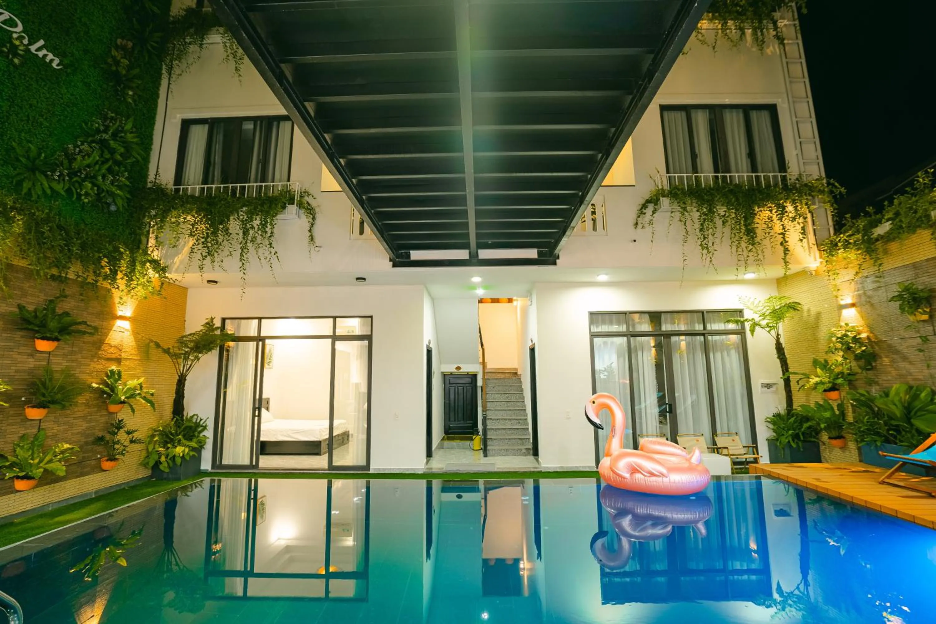 Swimming pool in Beach Palm Villa Hoi An