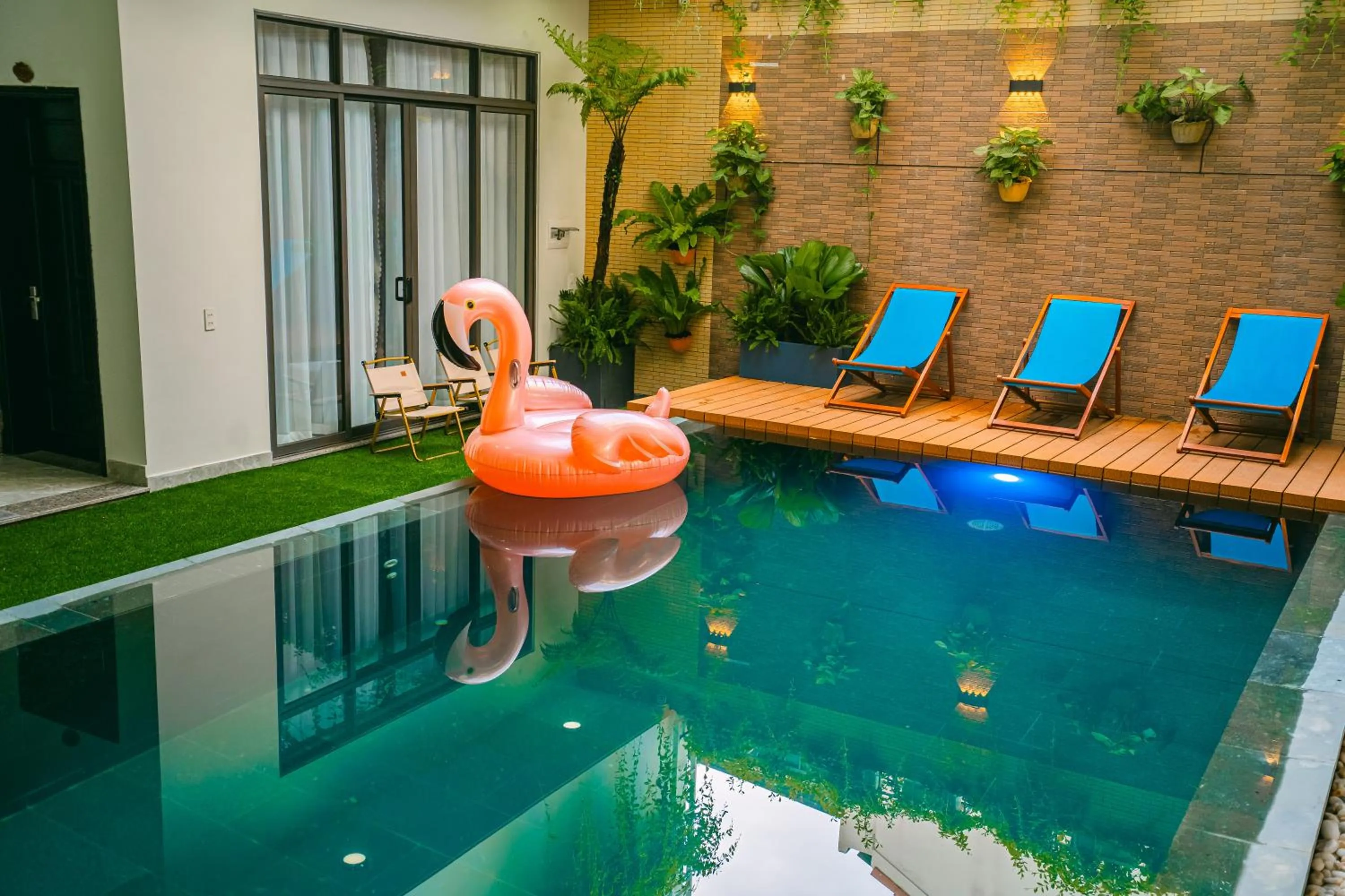 Swimming pool in Beach Palm Villa Hoi An