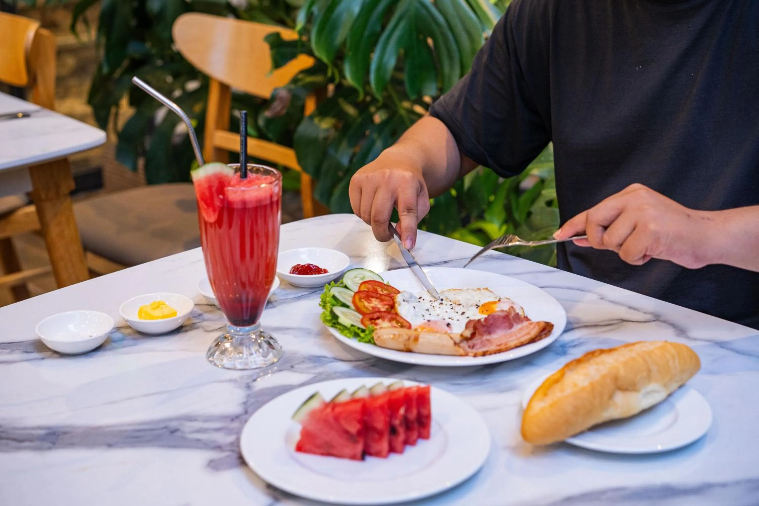 Food and drinks in Beach Palm Villa Hoi An