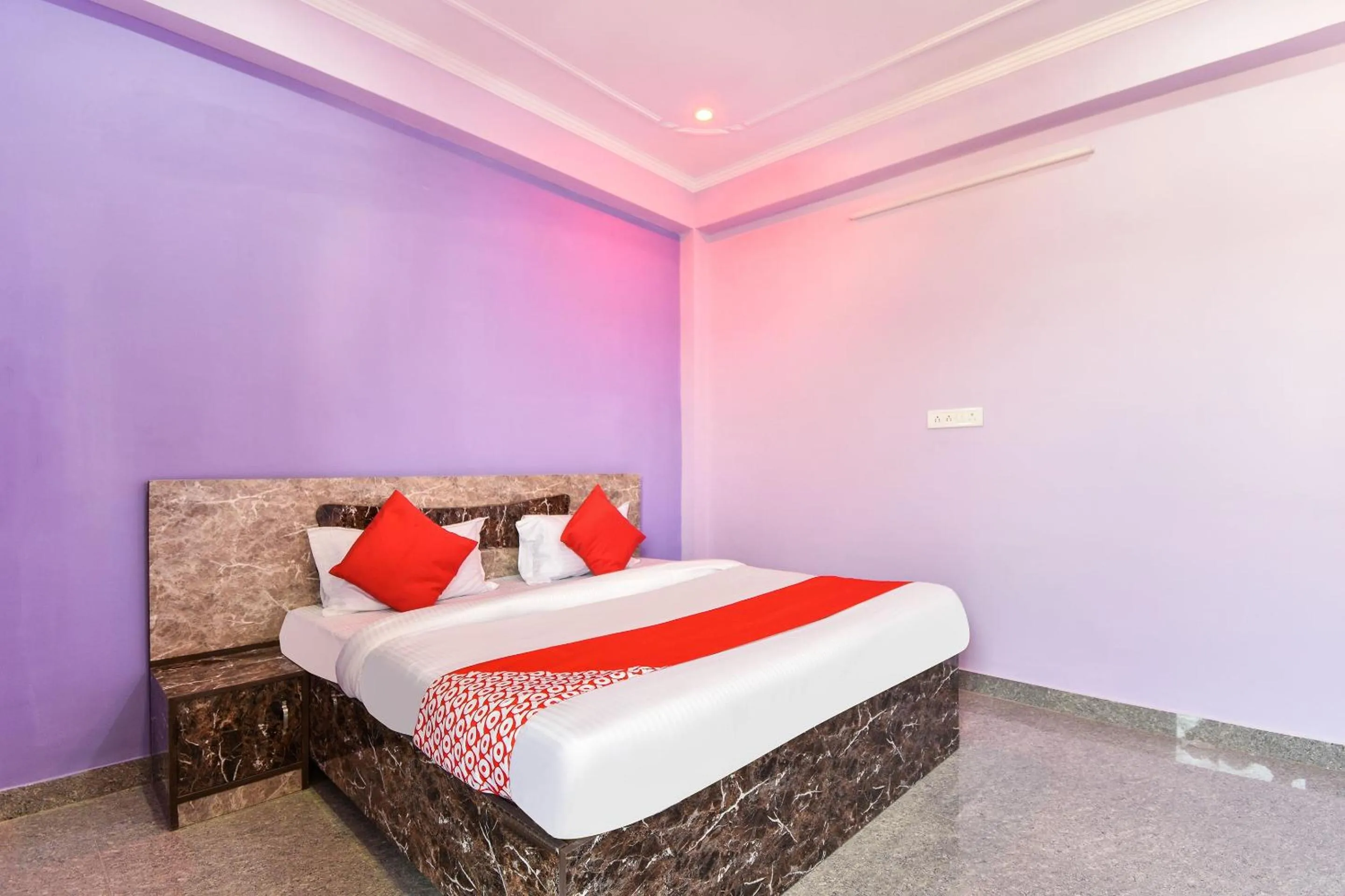 Bedroom, Bed in Hotel O Ridhi Sidhi Regency