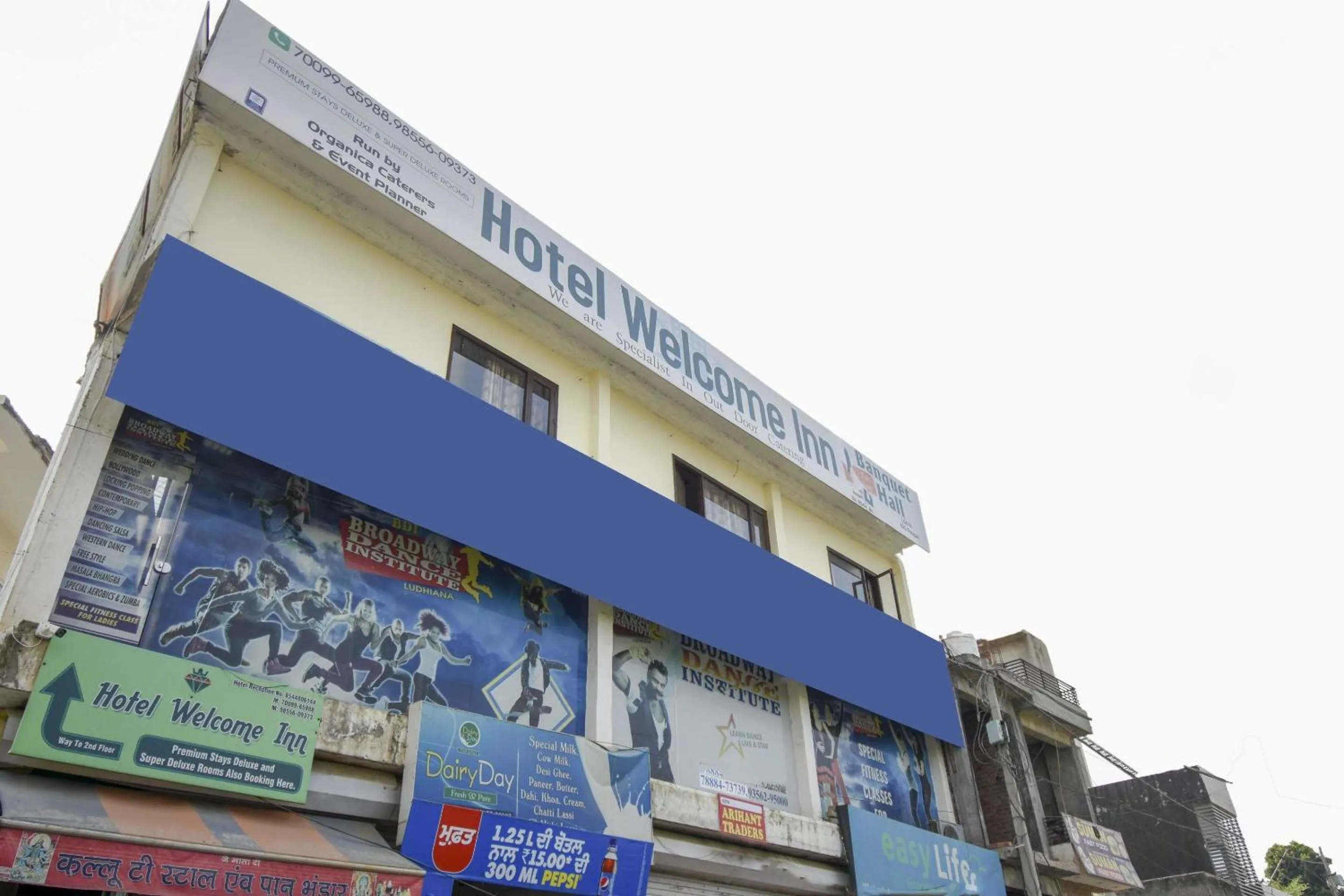 Facade/entrance in Hotel O 71214 Hotel Welcome Inn