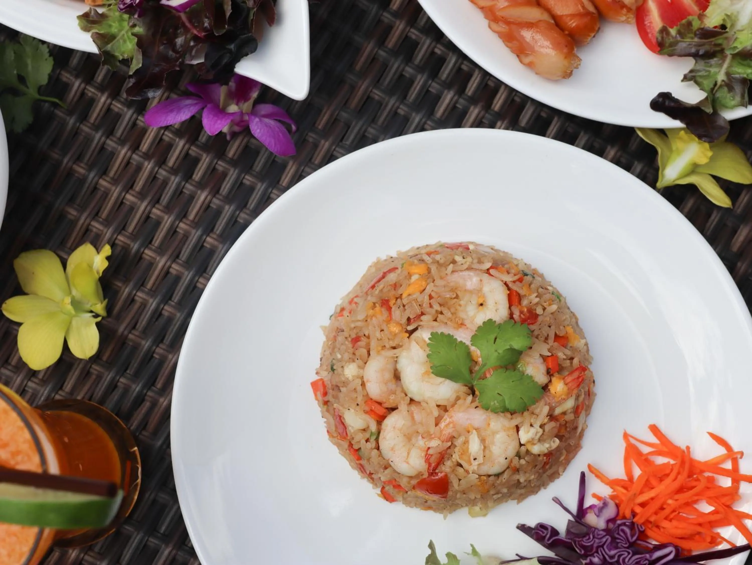 Food and drinks in Toledo Pool Villa