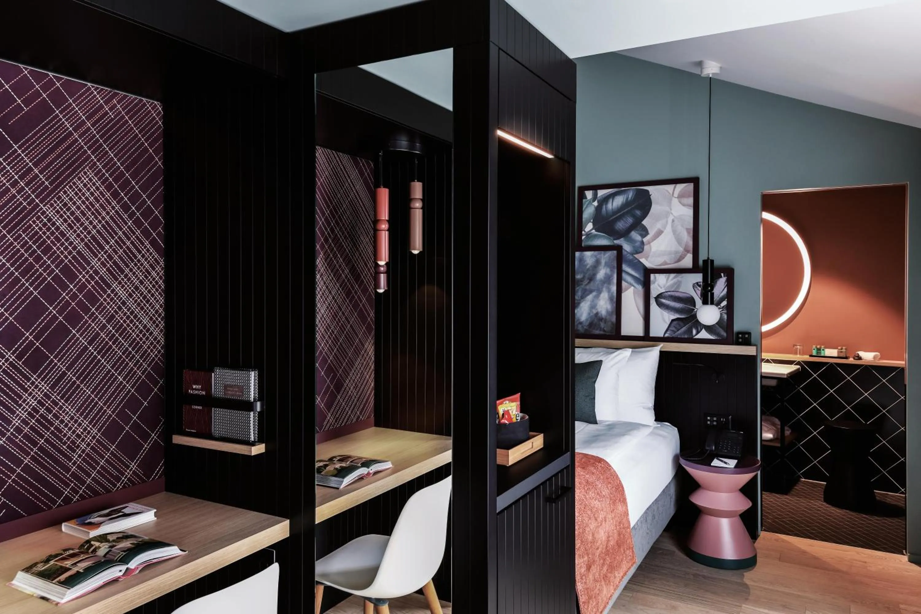 Bathroom, Bed in Sorell Boutique-Hotel St Peter Zürich