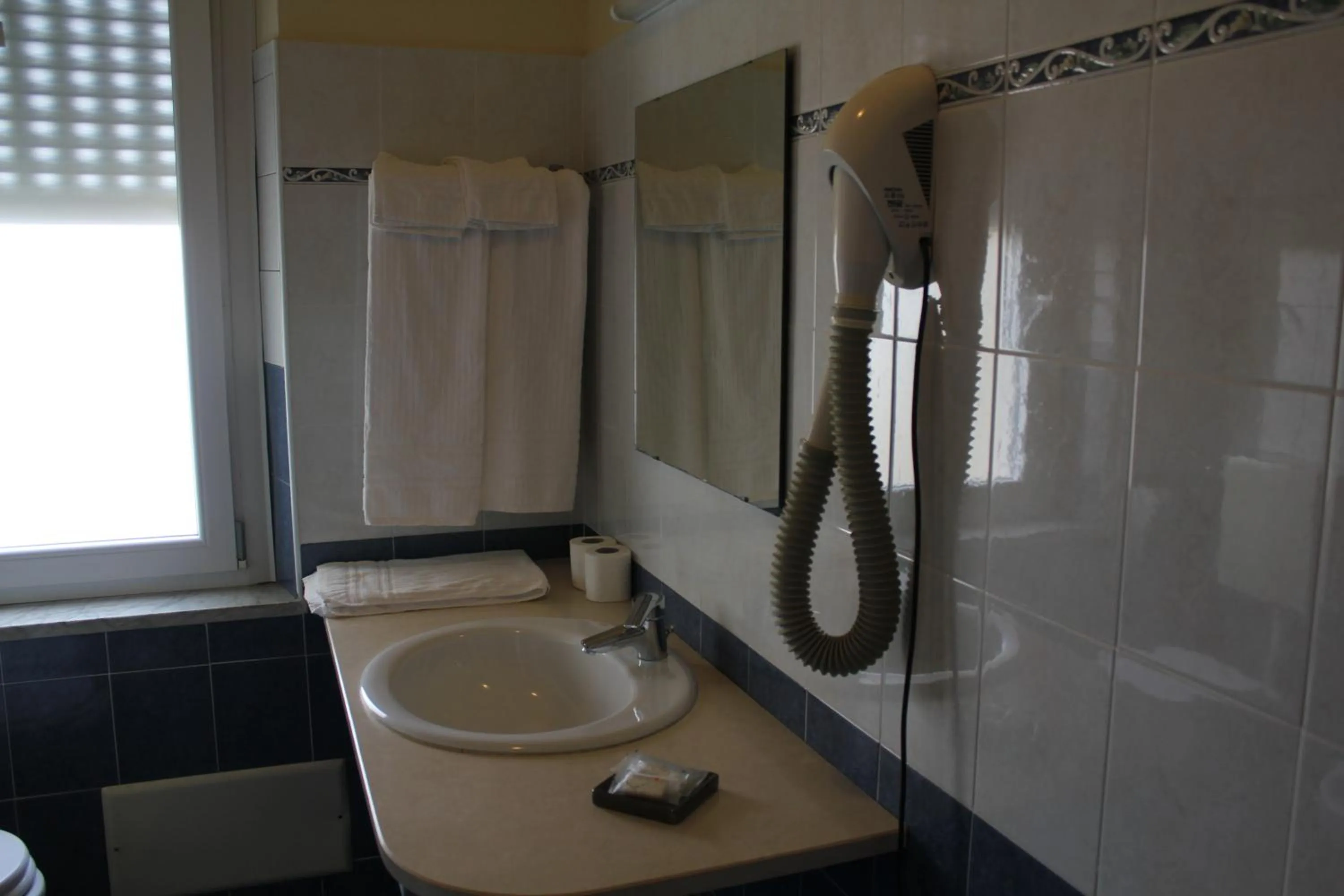 Bathroom in Hotel 106