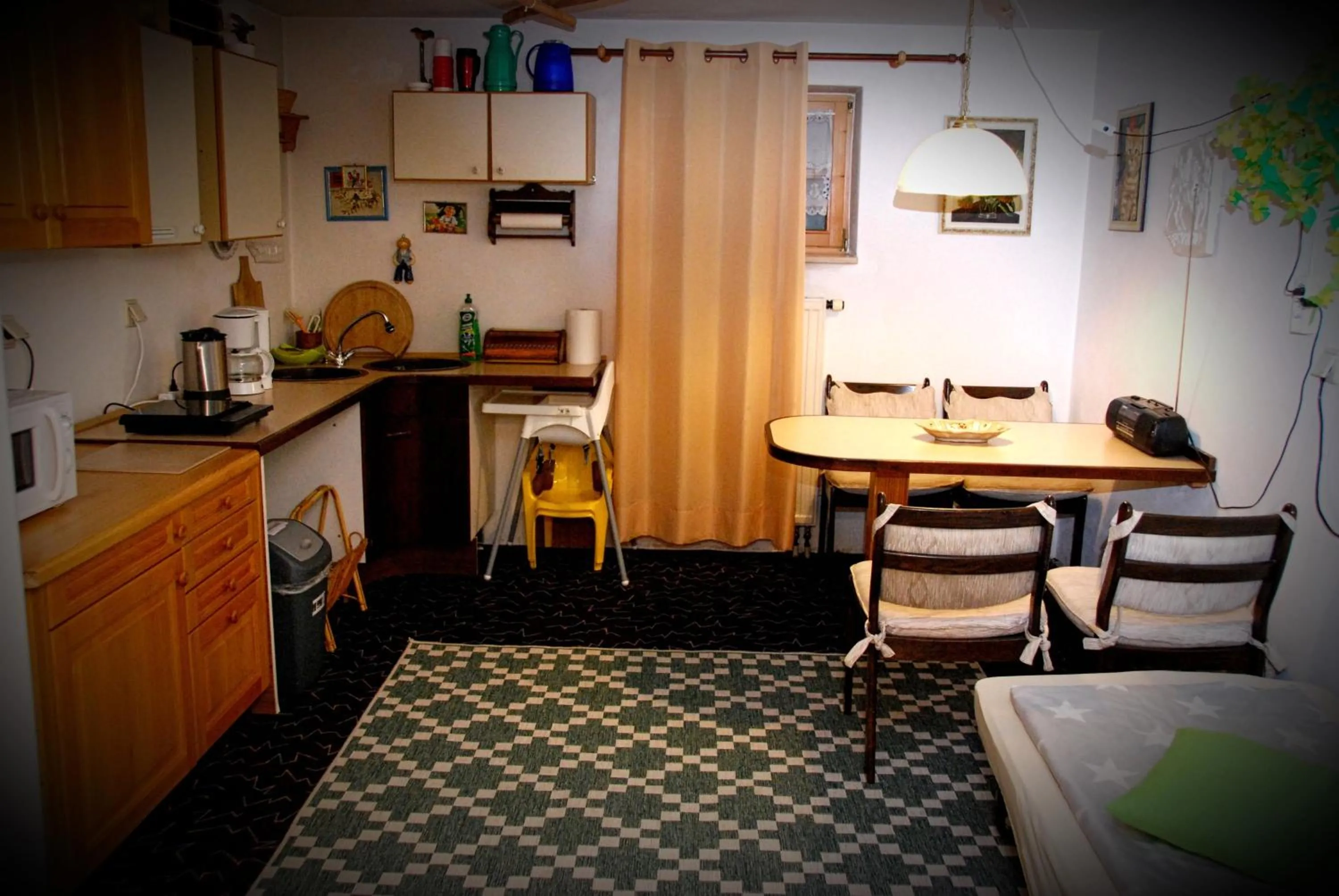 Kitchen or kitchenette in ambiente solutions apartments