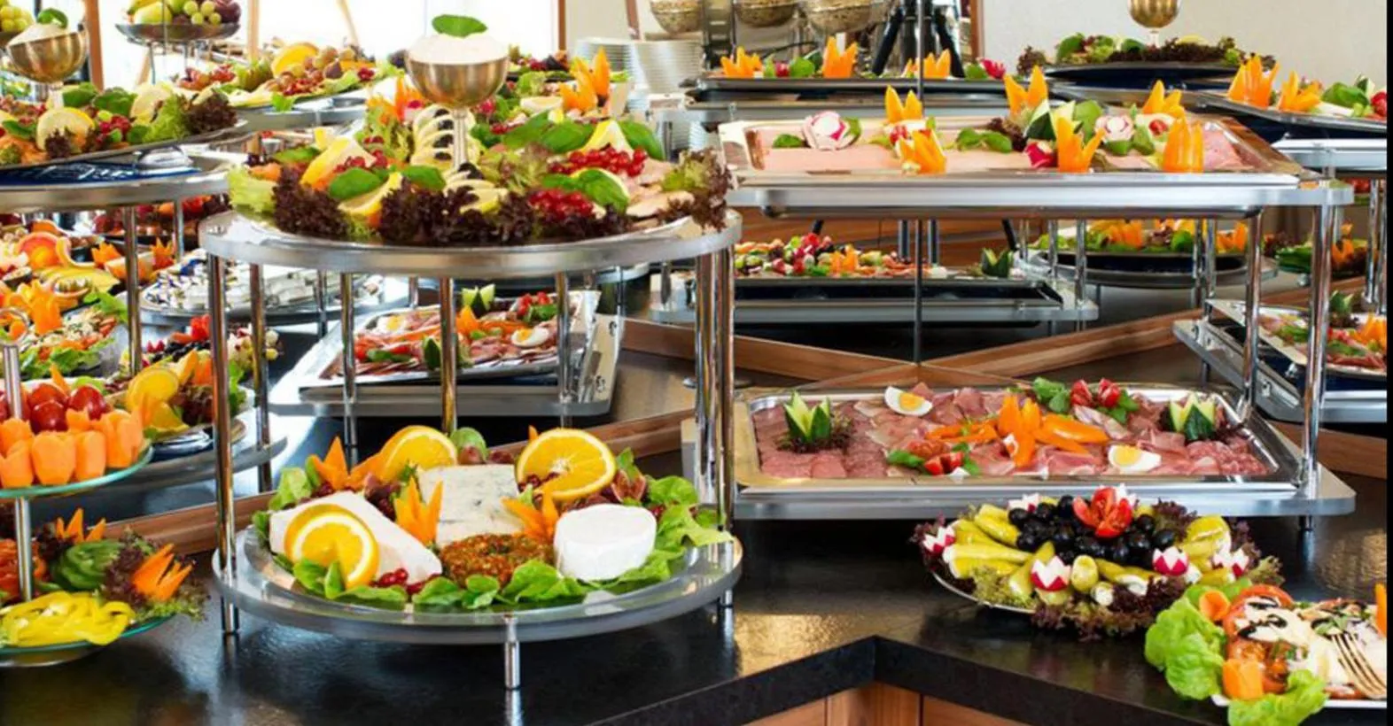 Buffet breakfast in Hotel Goldene Rose