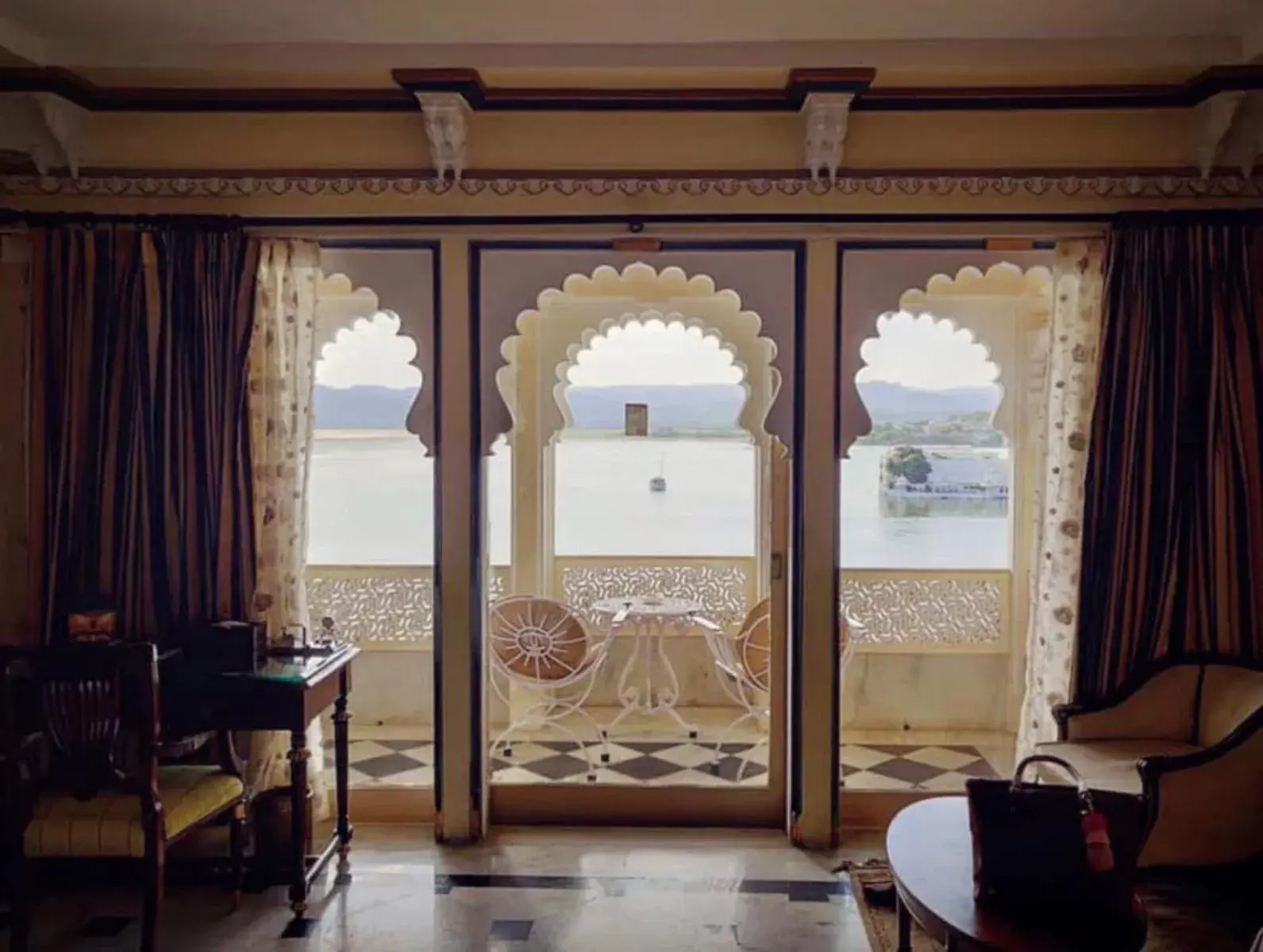 Lake view in Shiv Niwas Palace by HRH Group of Hotels Lake view in Shiv Niwas Palace by HRH Group of Hotels