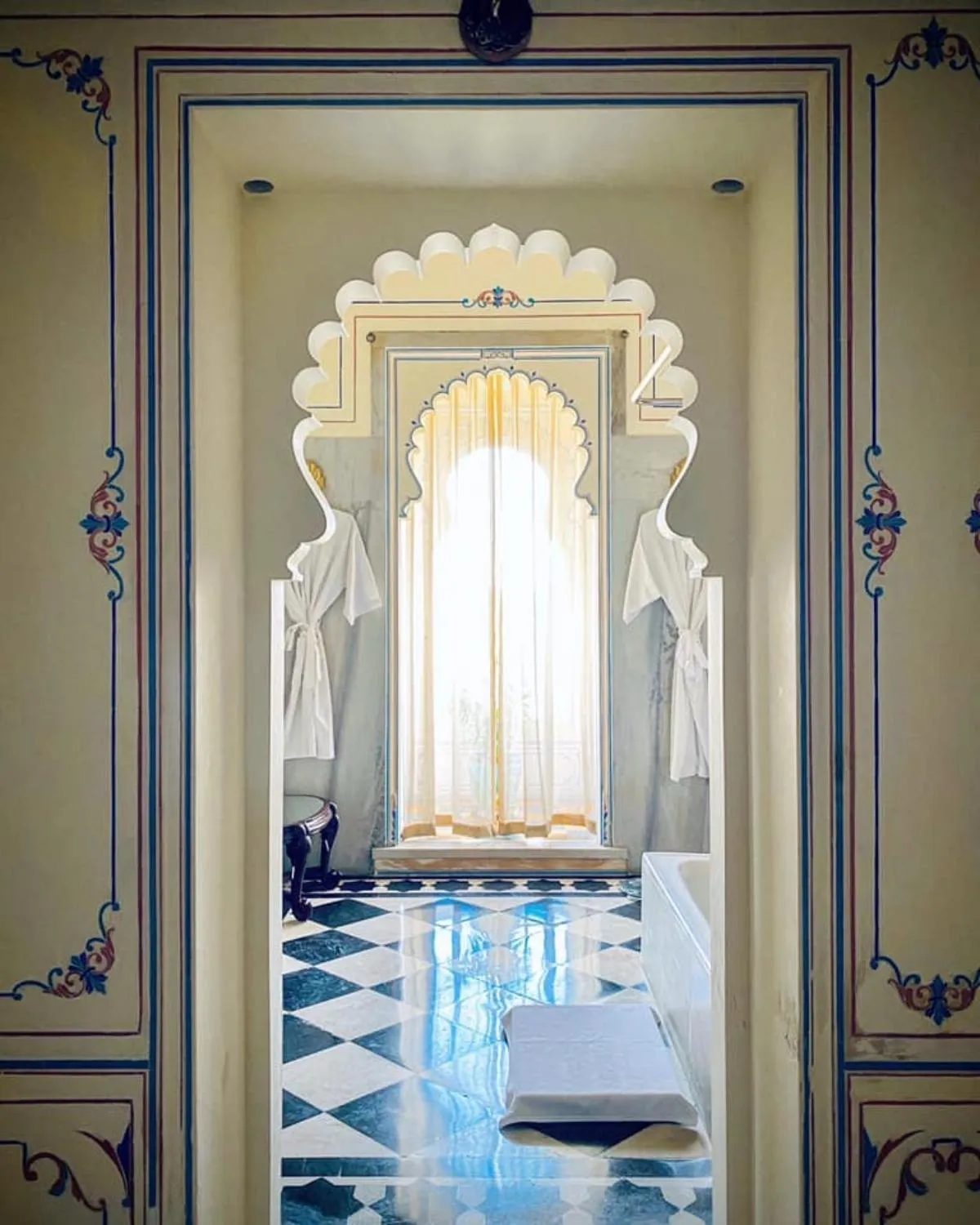 Bathroom, Bed in Shiv Niwas Palace by HRH Group of Hotels