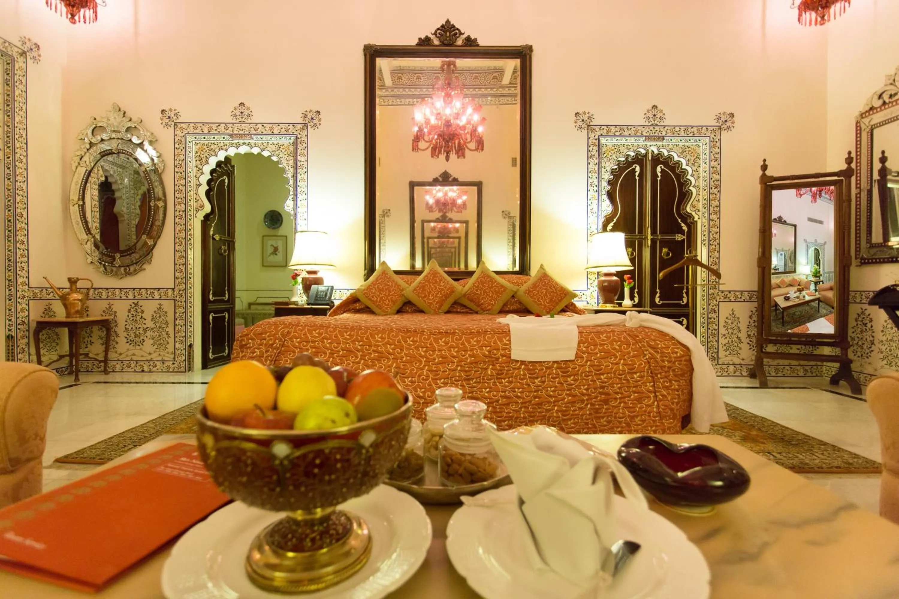 Bedroom, Bed in Shiv Niwas Palace by HRH Group of Hotels