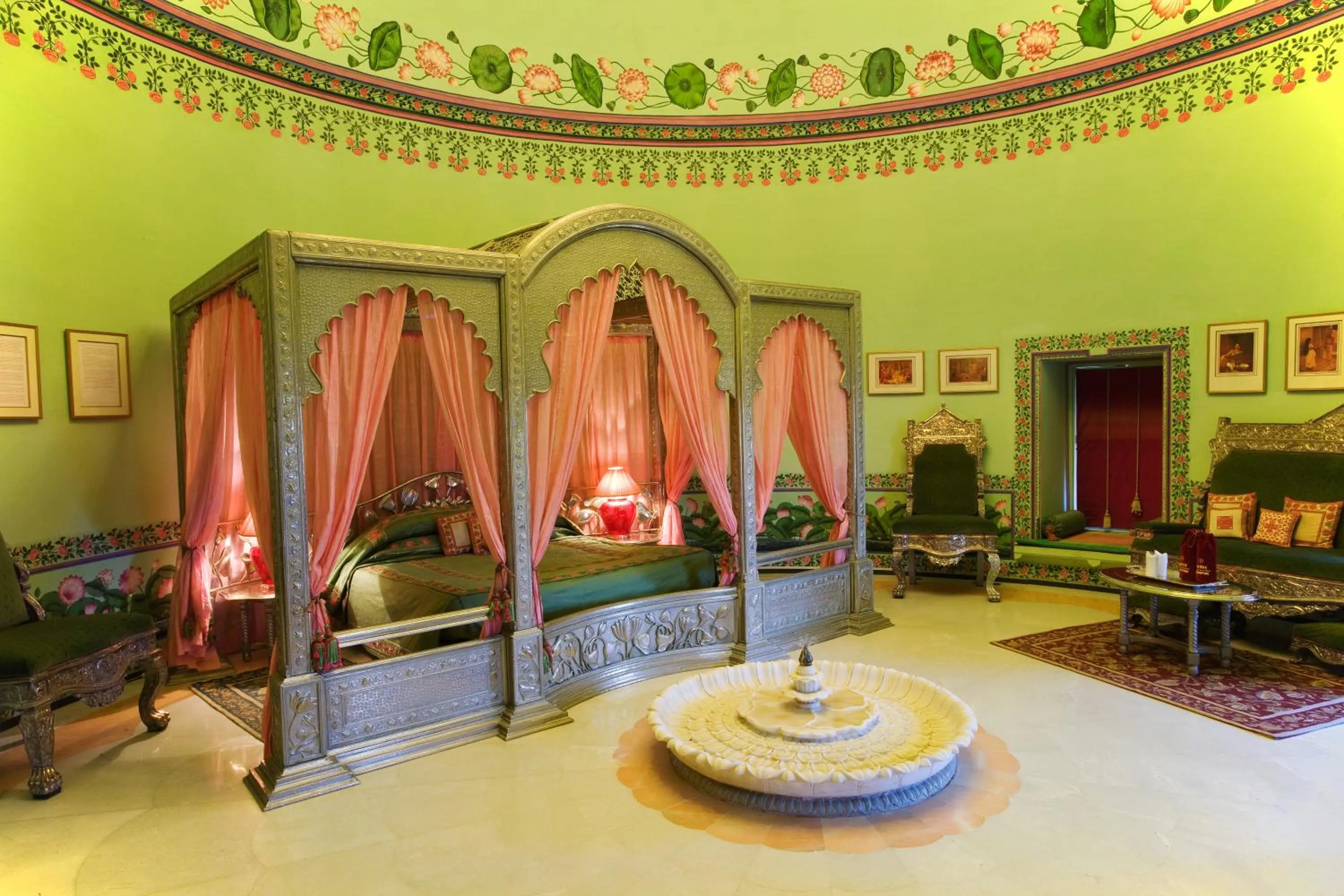 Area and facilities in Shiv Niwas Palace by HRH Group of Hotels