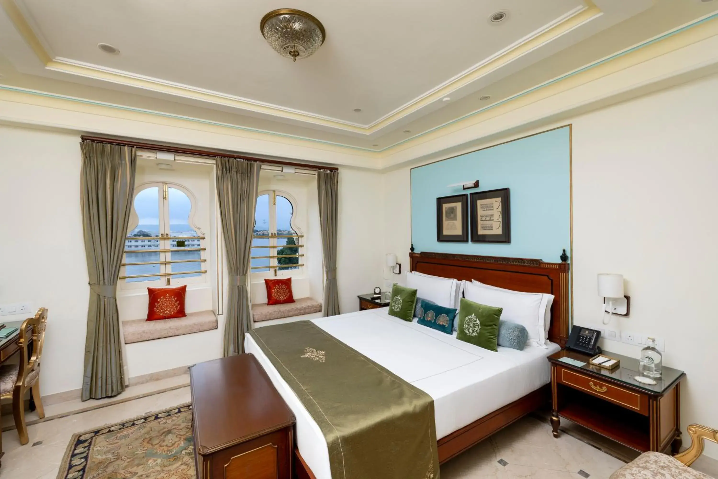 Bedroom, Bed in Taj Fateh Prakash Palace Udaipur Bedroom, Bed in Taj Fateh Prakash Palace Udaipur