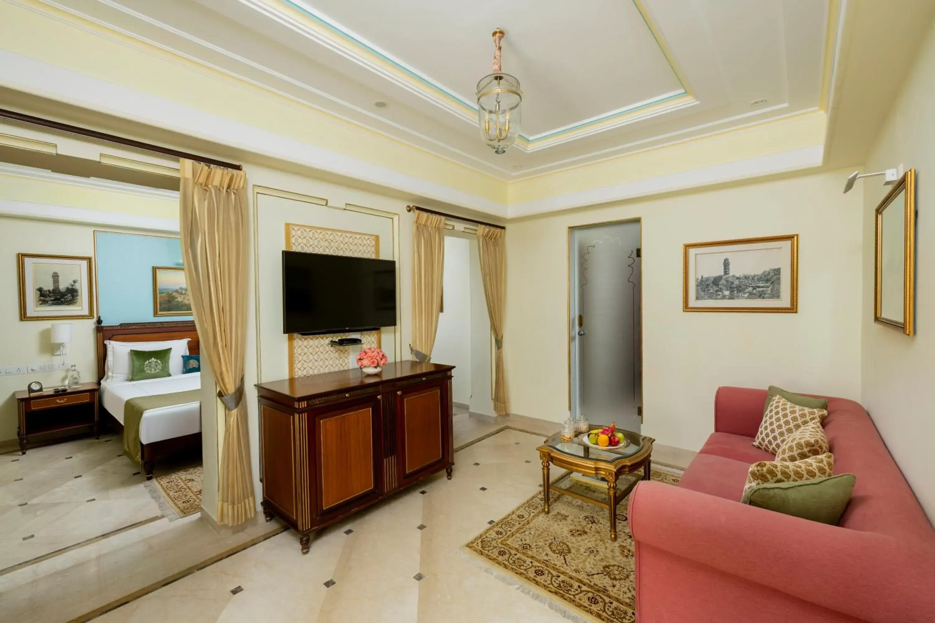 Bedroom in Taj Fateh Prakash Palace Udaipur Bedroom in Taj Fateh Prakash Palace Udaipur