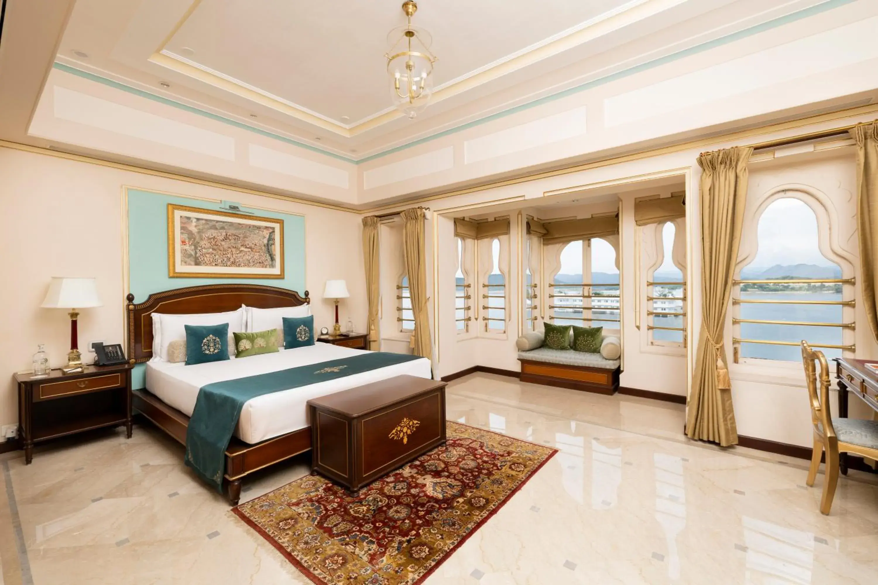 Bedroom, Bed in Taj Fateh Prakash Palace Udaipur Bedroom, Bed in Taj Fateh Prakash Palace Udaipur