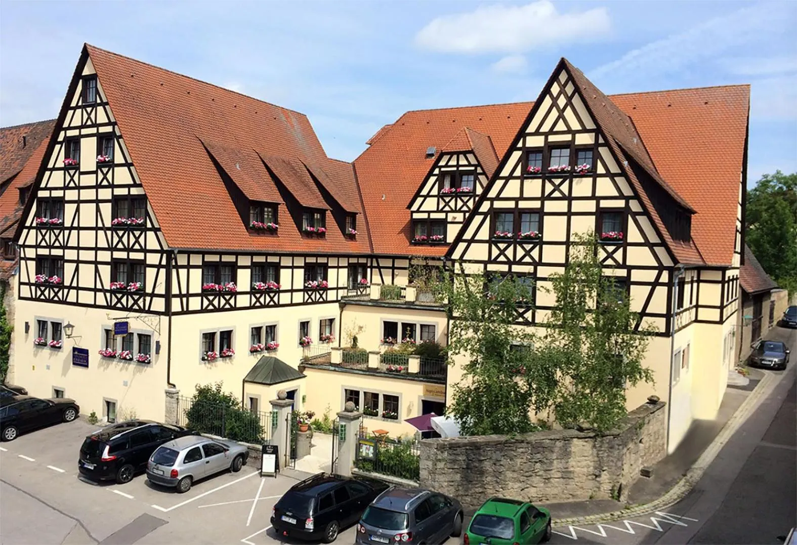 Property building in Prinzhotel Rothenburg