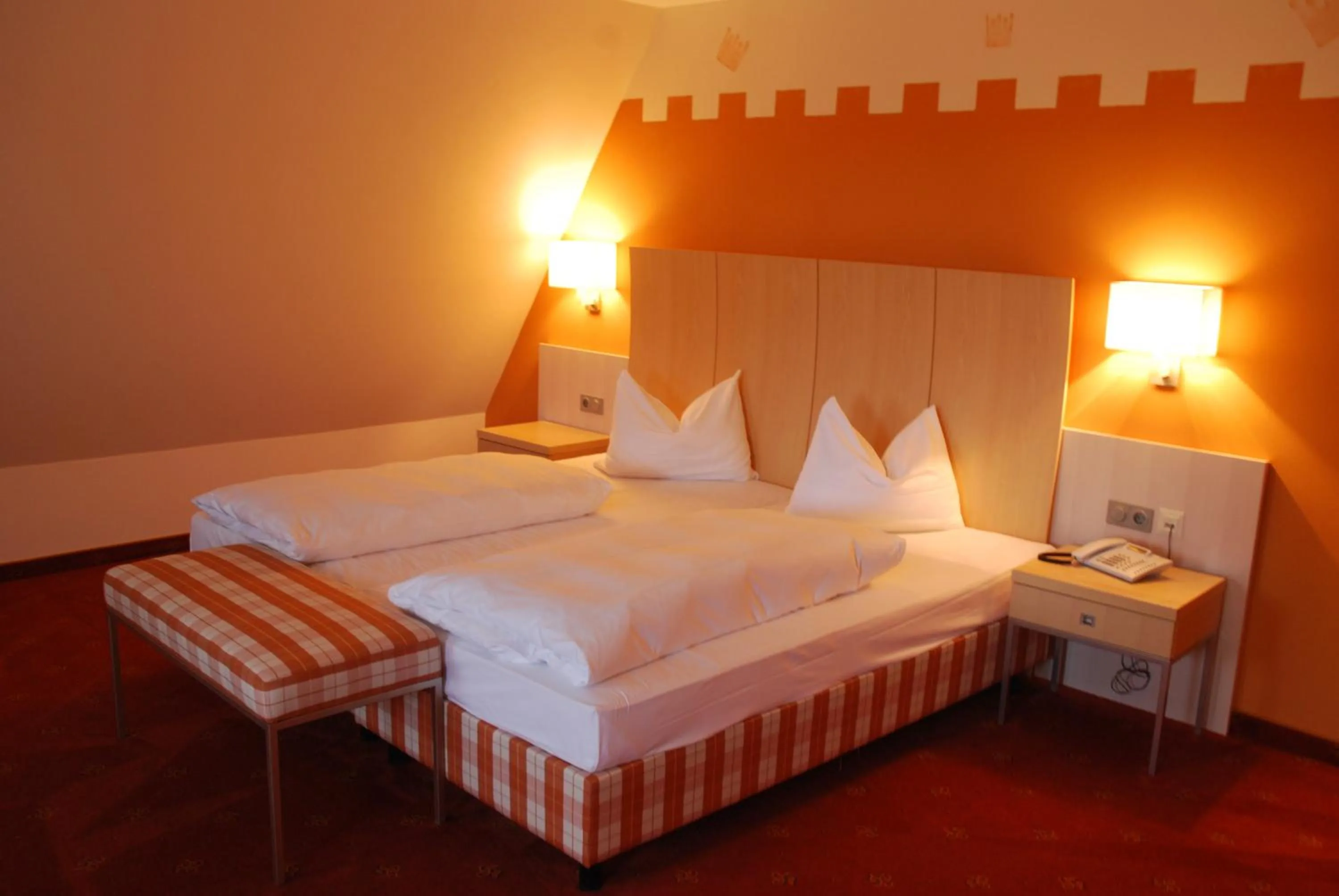 Bed in Prinzhotel Rothenburg