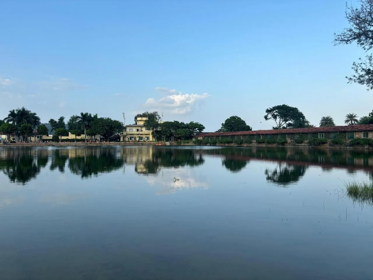 Shikarbadi Hotel - By The Lake Heritage by HRH Group of Hotels