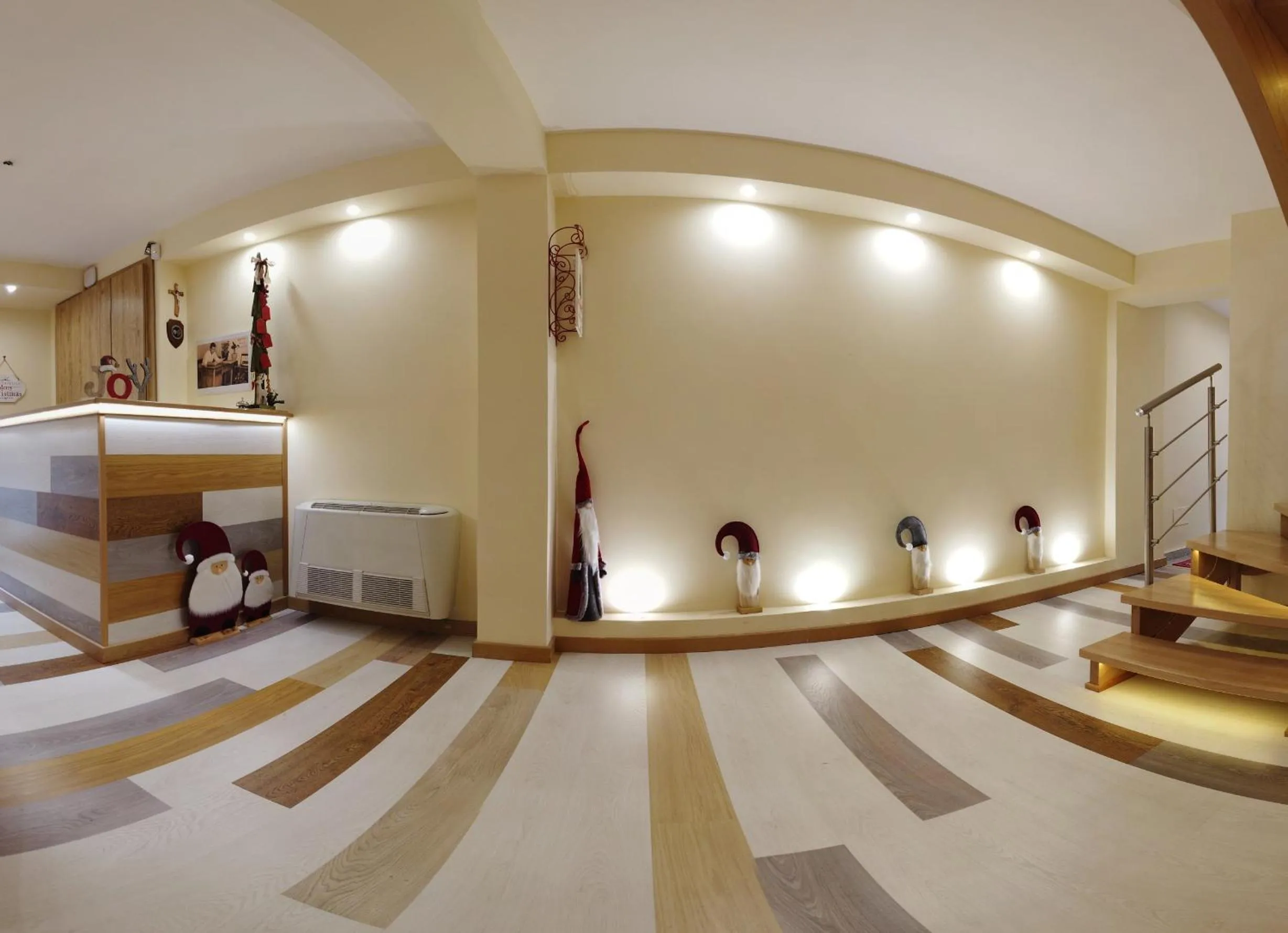 Lobby or reception, Bed in Abete Bianco - Albergo del Natale