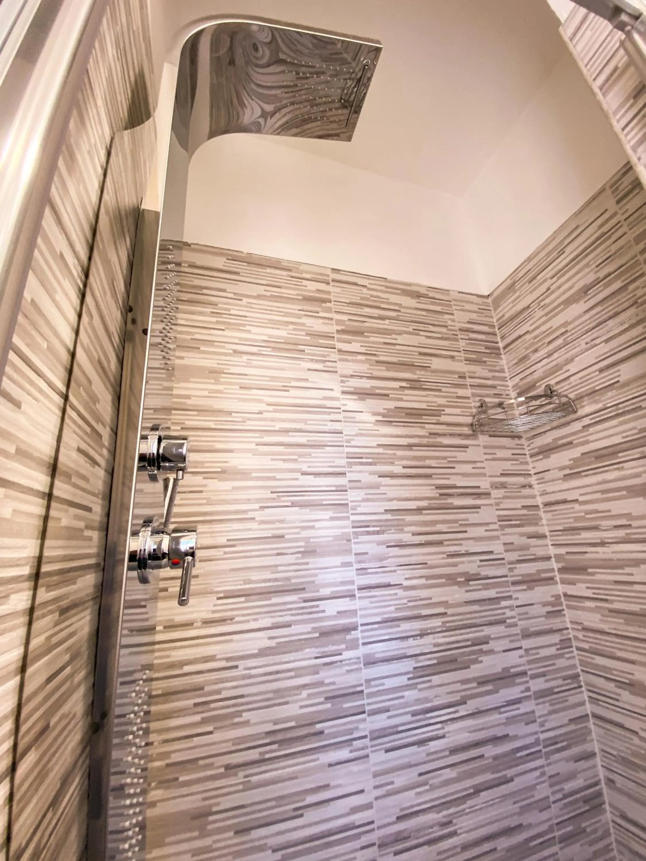 Bathroom in Abete Bianco - Albergo del Natale