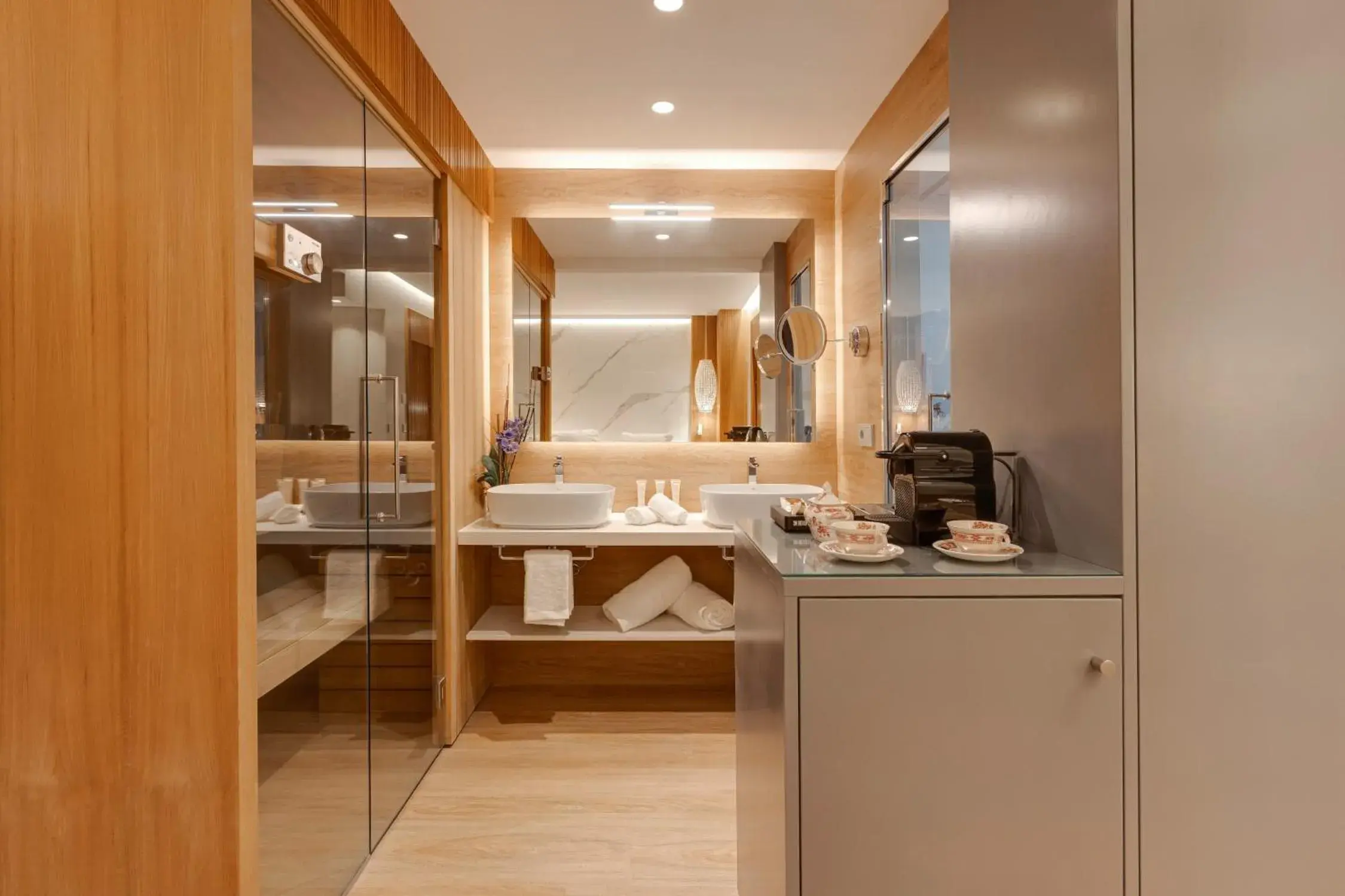 Toilet in Hotel Boutique Mirlo Barcelona Toilet in Hotel Boutique Mirlo Barcelona