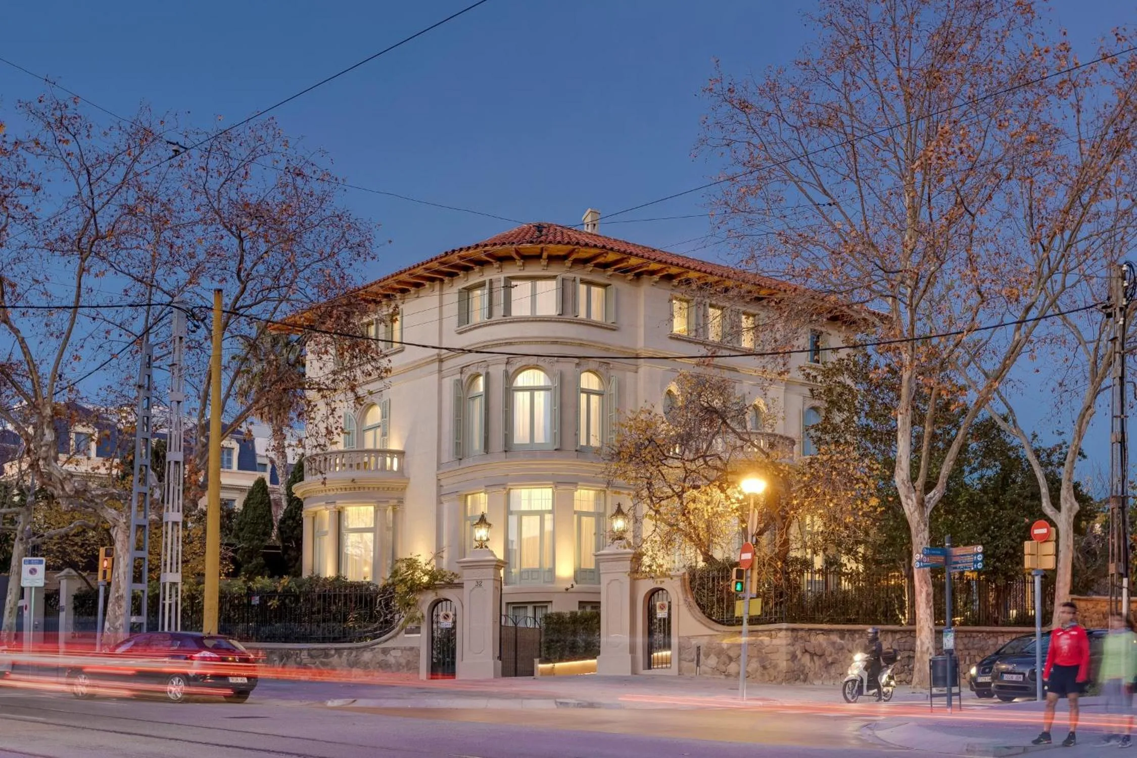 Property building in Hotel Boutique Mirlo Barcelona