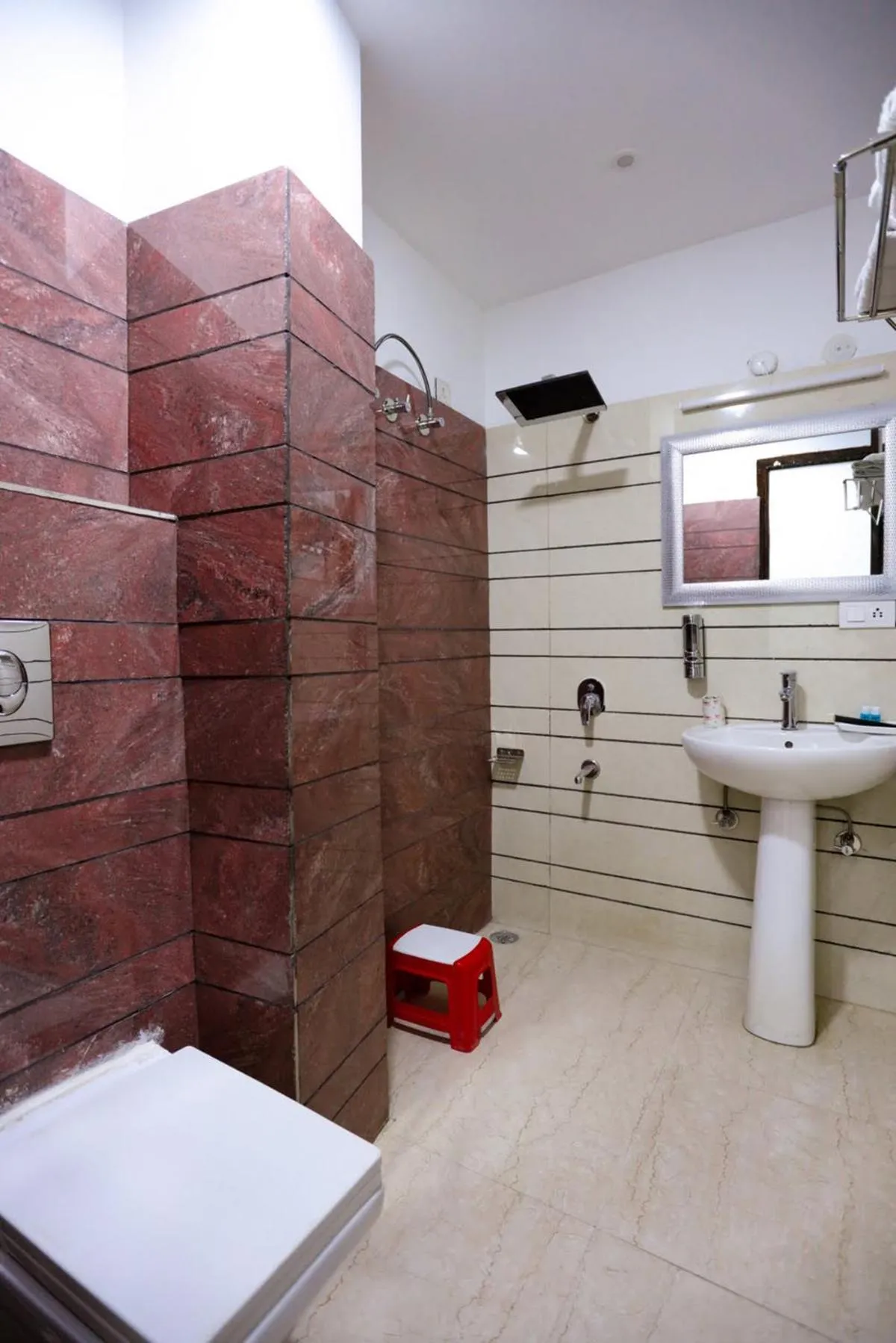 The Hoften Blue Magnets, Dalhousie