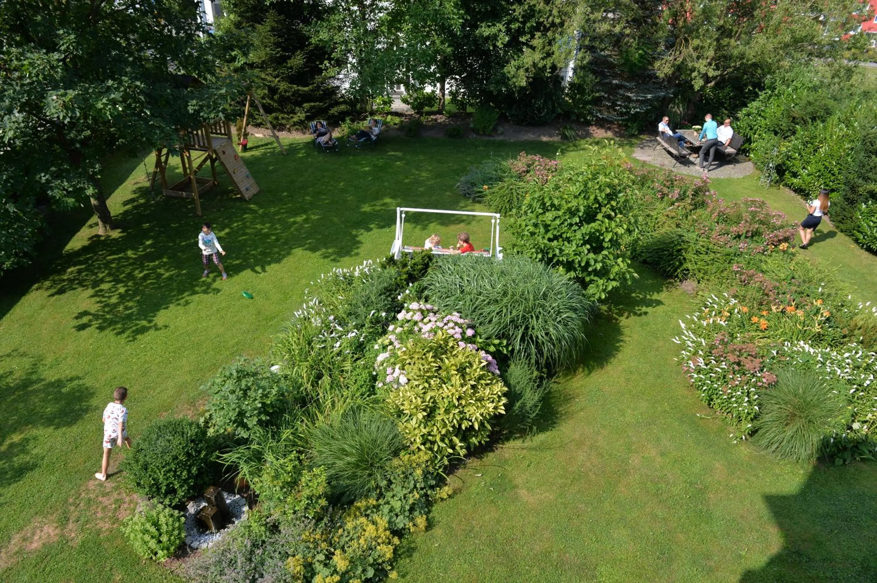 Garden in Hotel Schöngarten garni