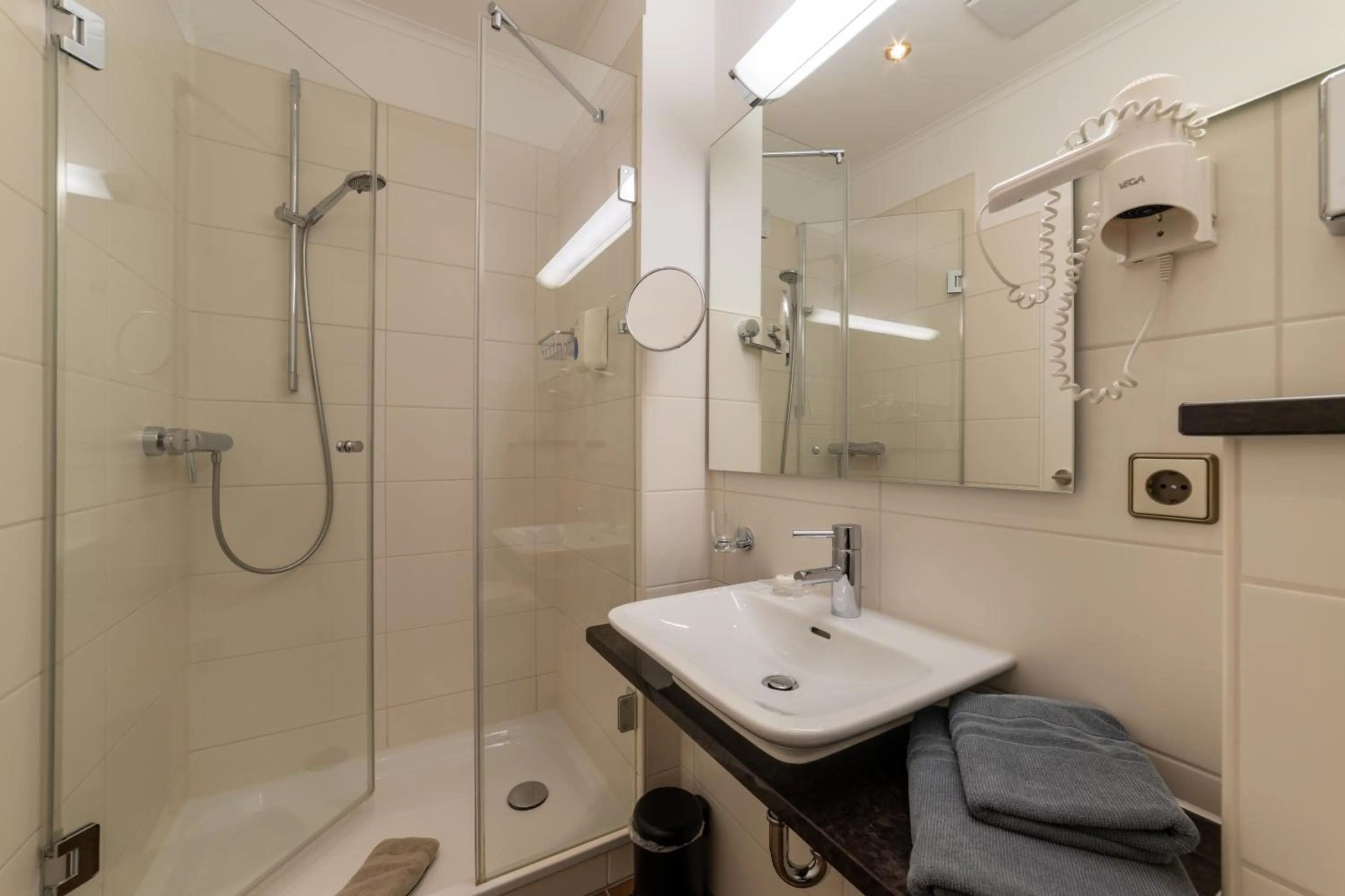 Bathroom in Hotel Schöngarten garni