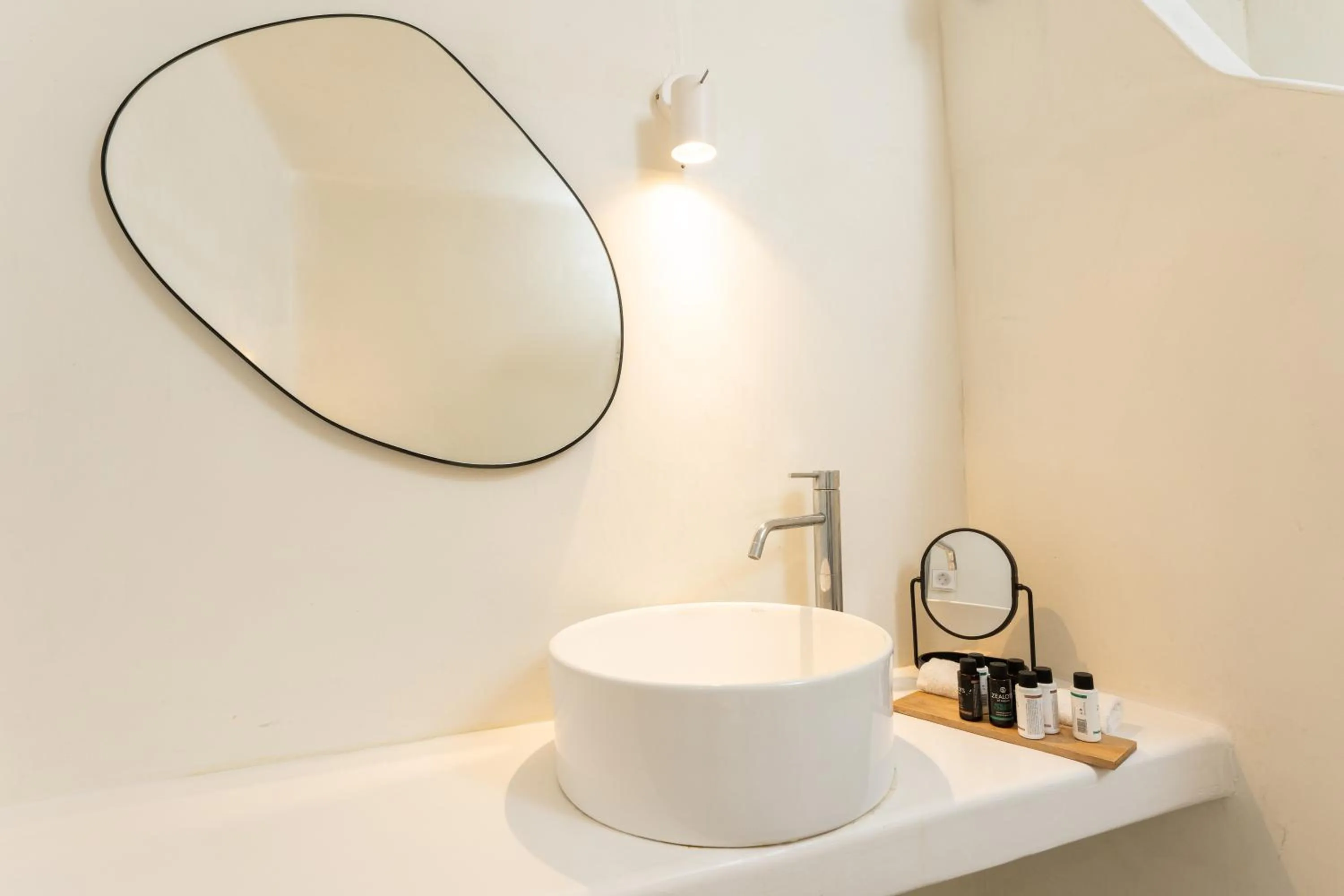 Bathroom in Cilon Suites Santorini
