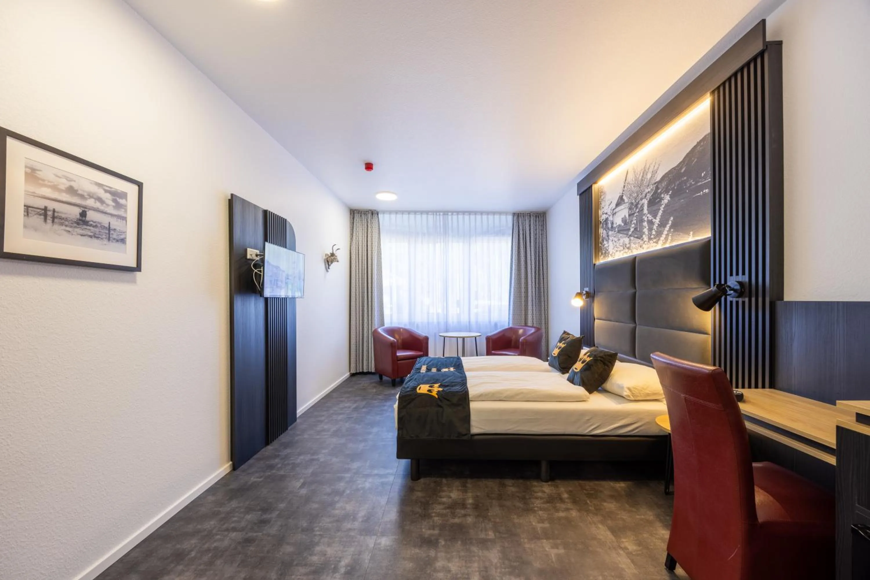 Bedroom, Bed in Panorama Hotel Rheinkrone