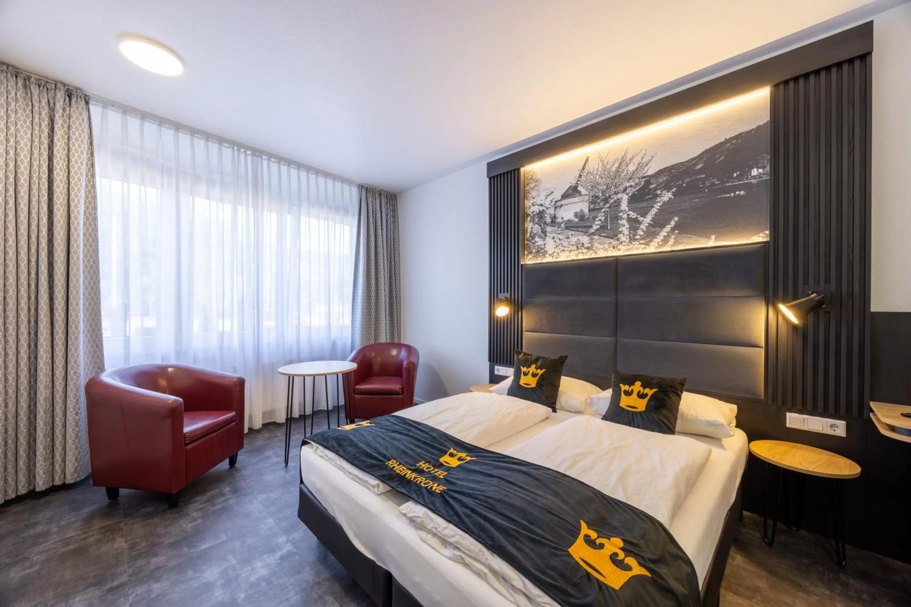 Bedroom, Bed in Panorama Hotel Rheinkrone