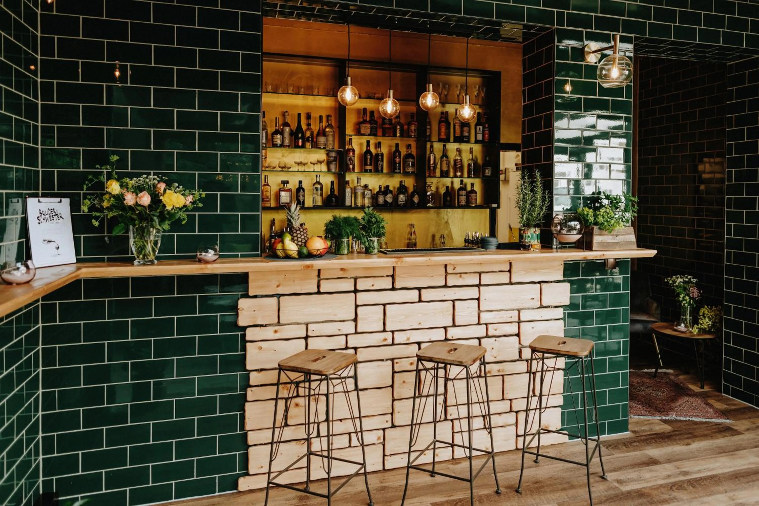 Lounge or bar in Huber's Hotel